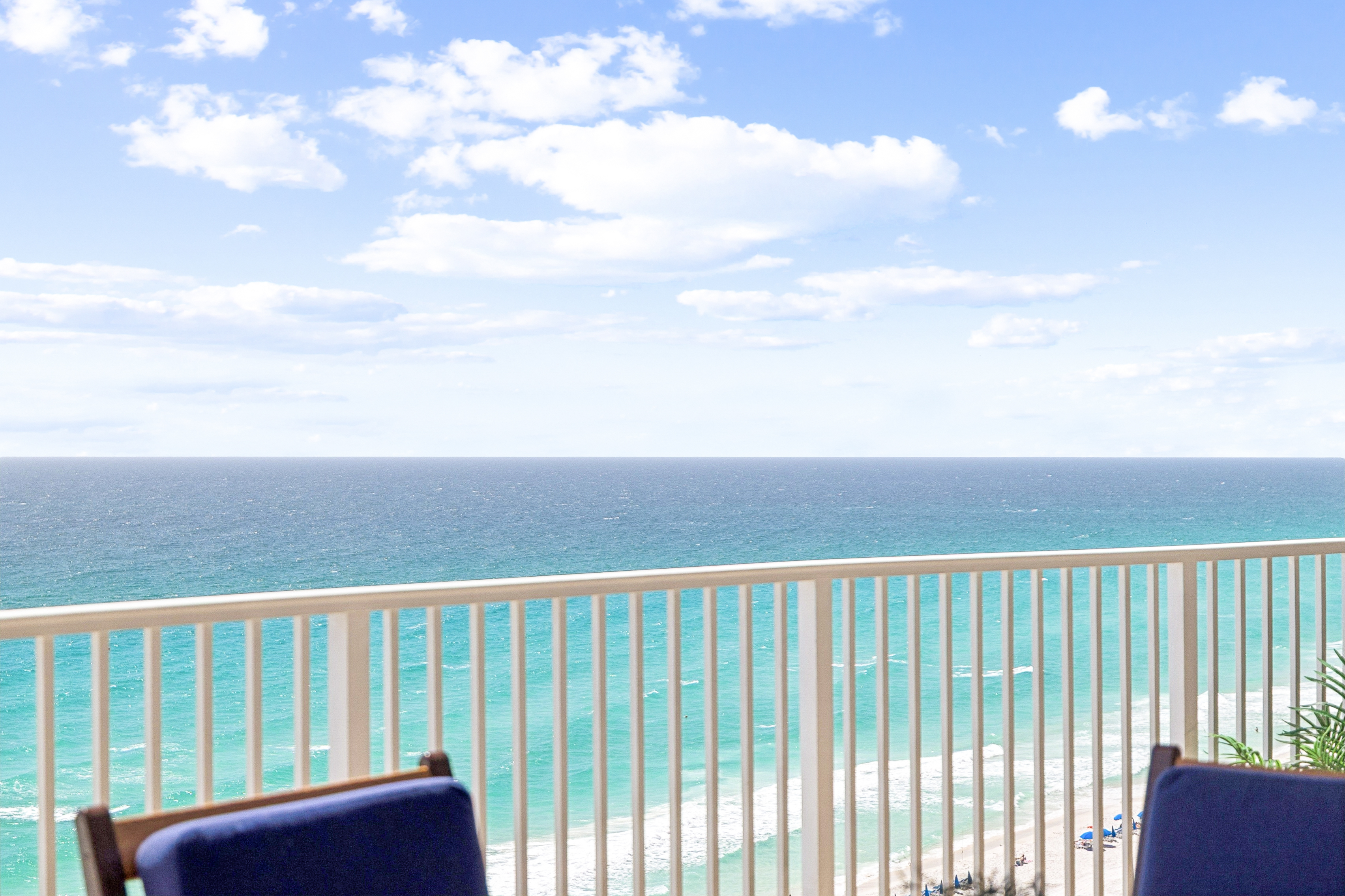  Fully Reimagined Gulf-Front Retreat with Private Oversized Balcony - 物件實景