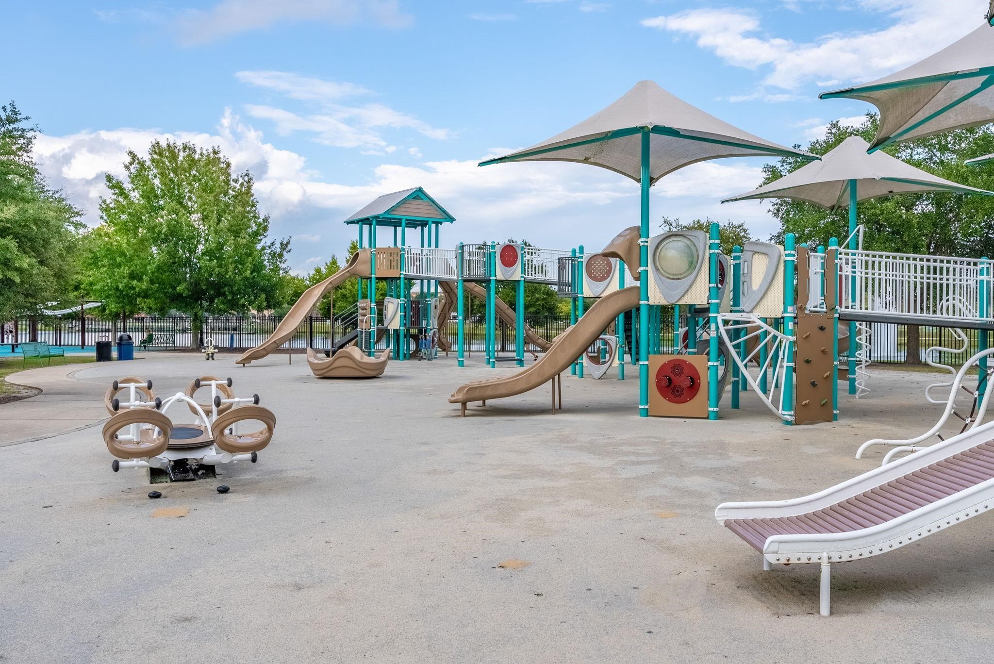  798 Shine Ave  Market Common - 物件實景