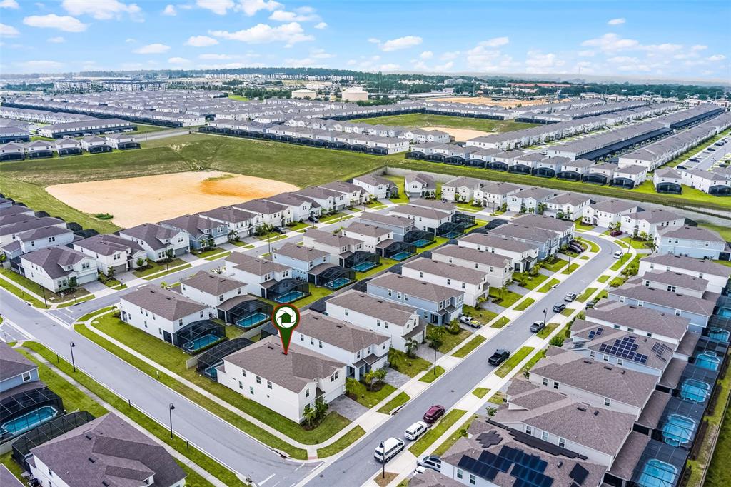 Davenport, Florida, 33897, United States, 10 Bedrooms Bedrooms, ,8 BathroomsBathrooms,Residential,For Sale,1897679