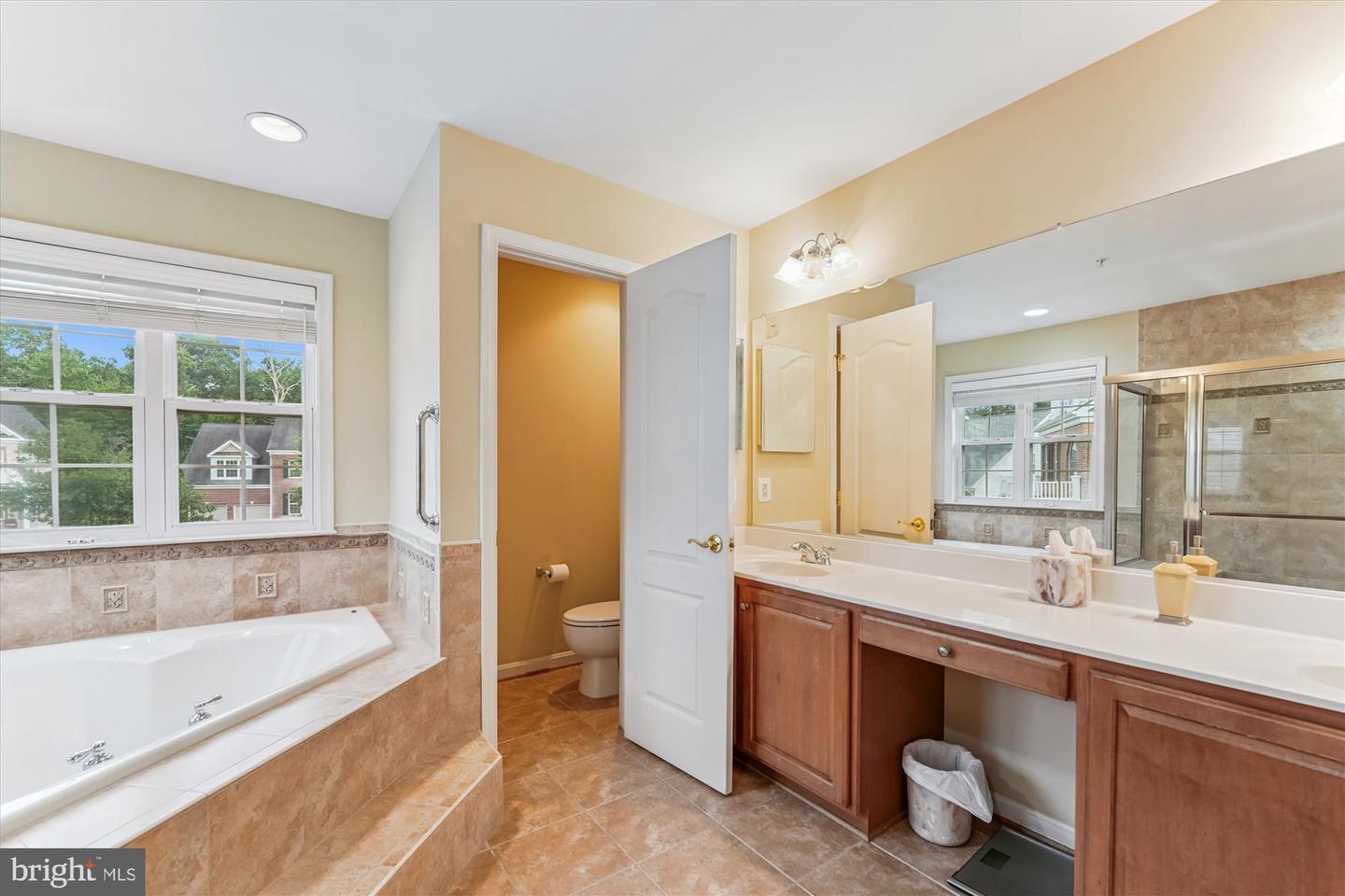 White Plains, Maryland, 20695, United States, 5 Bedrooms Bedrooms, ,4 BathroomsBathrooms,Residential,For Sale,1912215