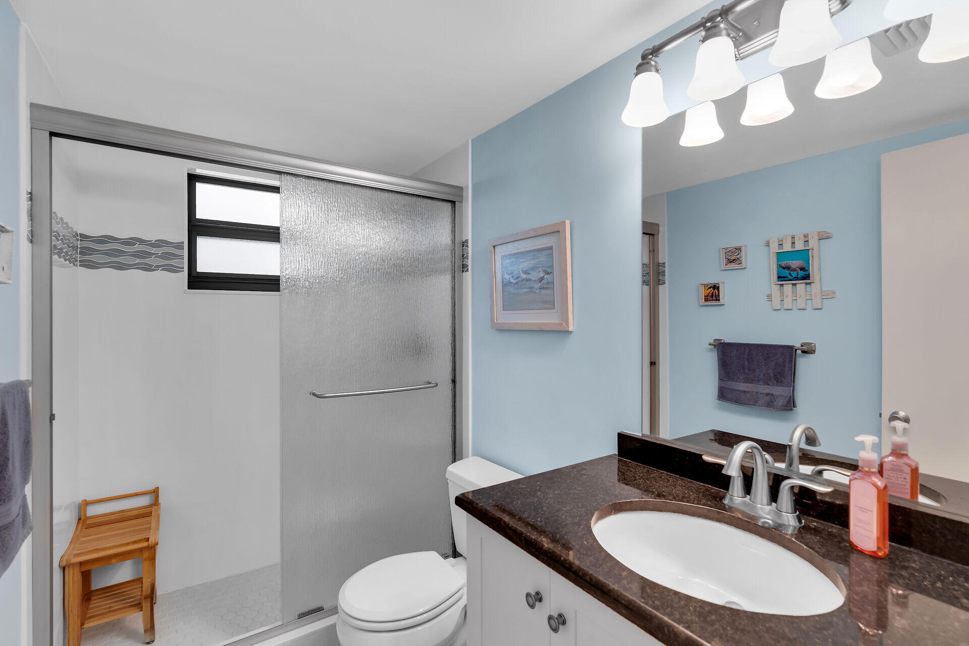 MARATHON, Florida, 33050, United States, 3 Bedrooms Bedrooms, ,2 BathroomsBathrooms,Residential,For Sale,1696068