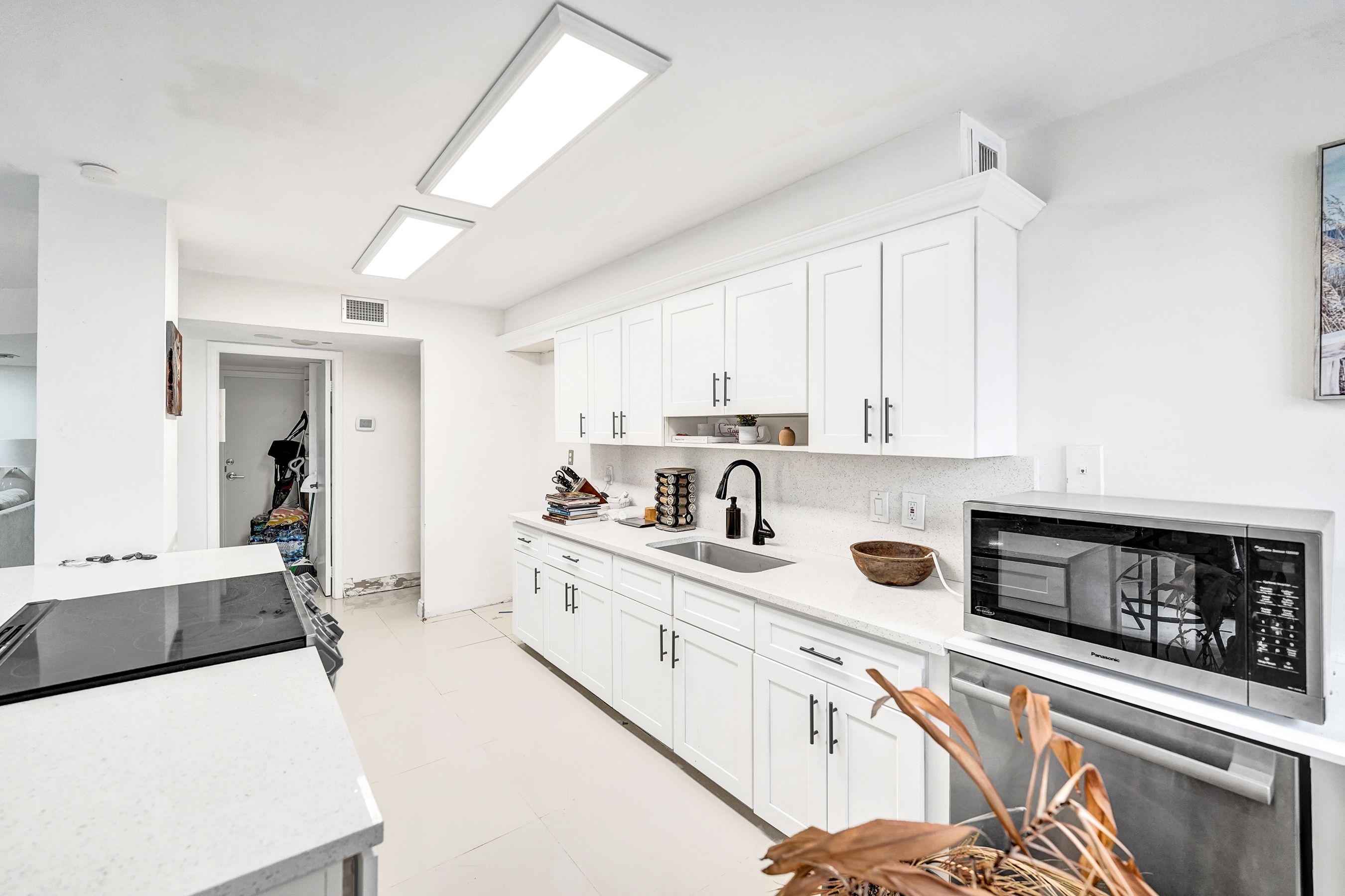  2751 S Ocean Drive, Hollywood, FL, 33019 - 物件實景