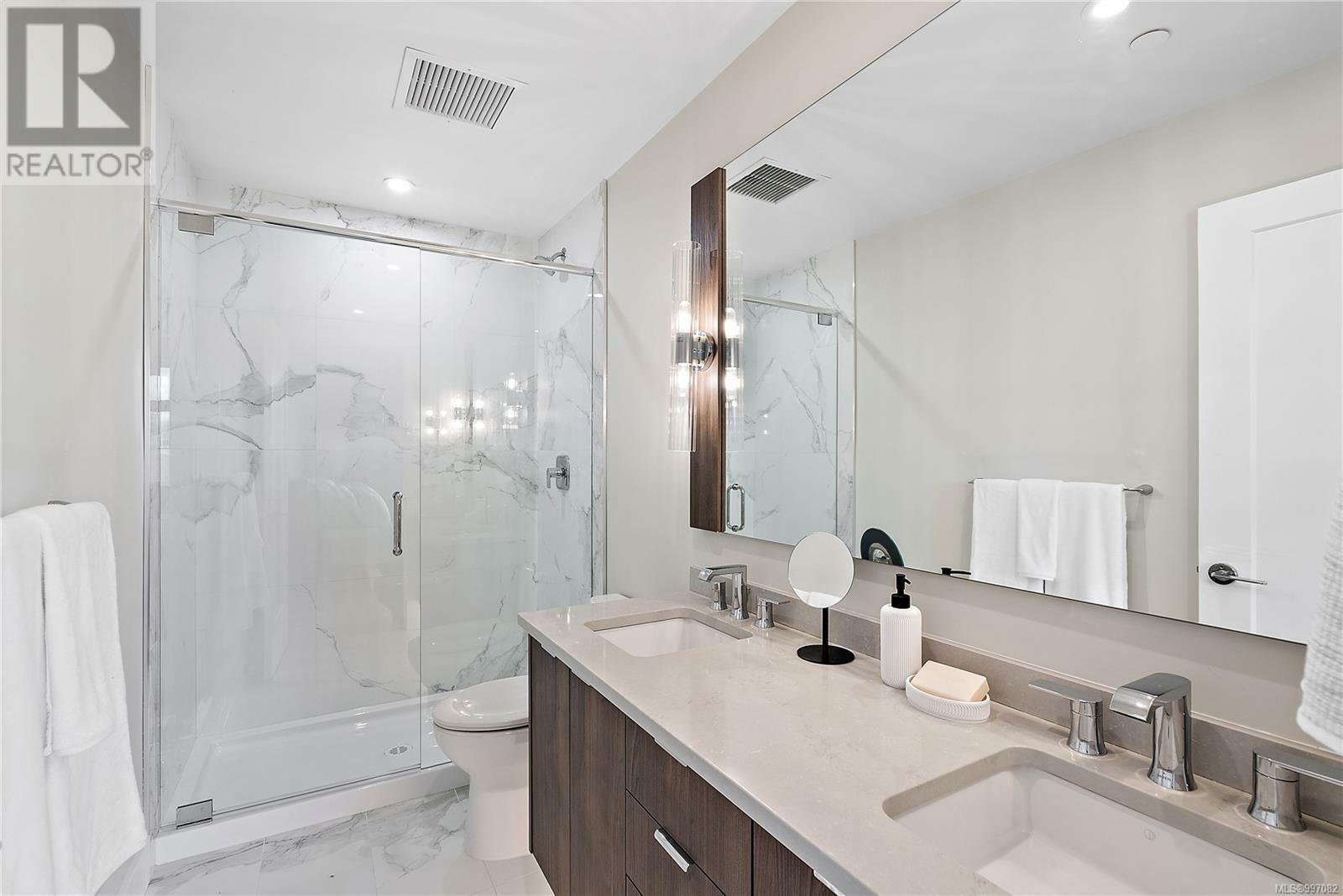 CENTRAL SAANICH, British Columbia, V8M 0B9, CA, 2 Bedrooms Bedrooms, ,2 BathroomsBathrooms,Residential,For Sale,1874141