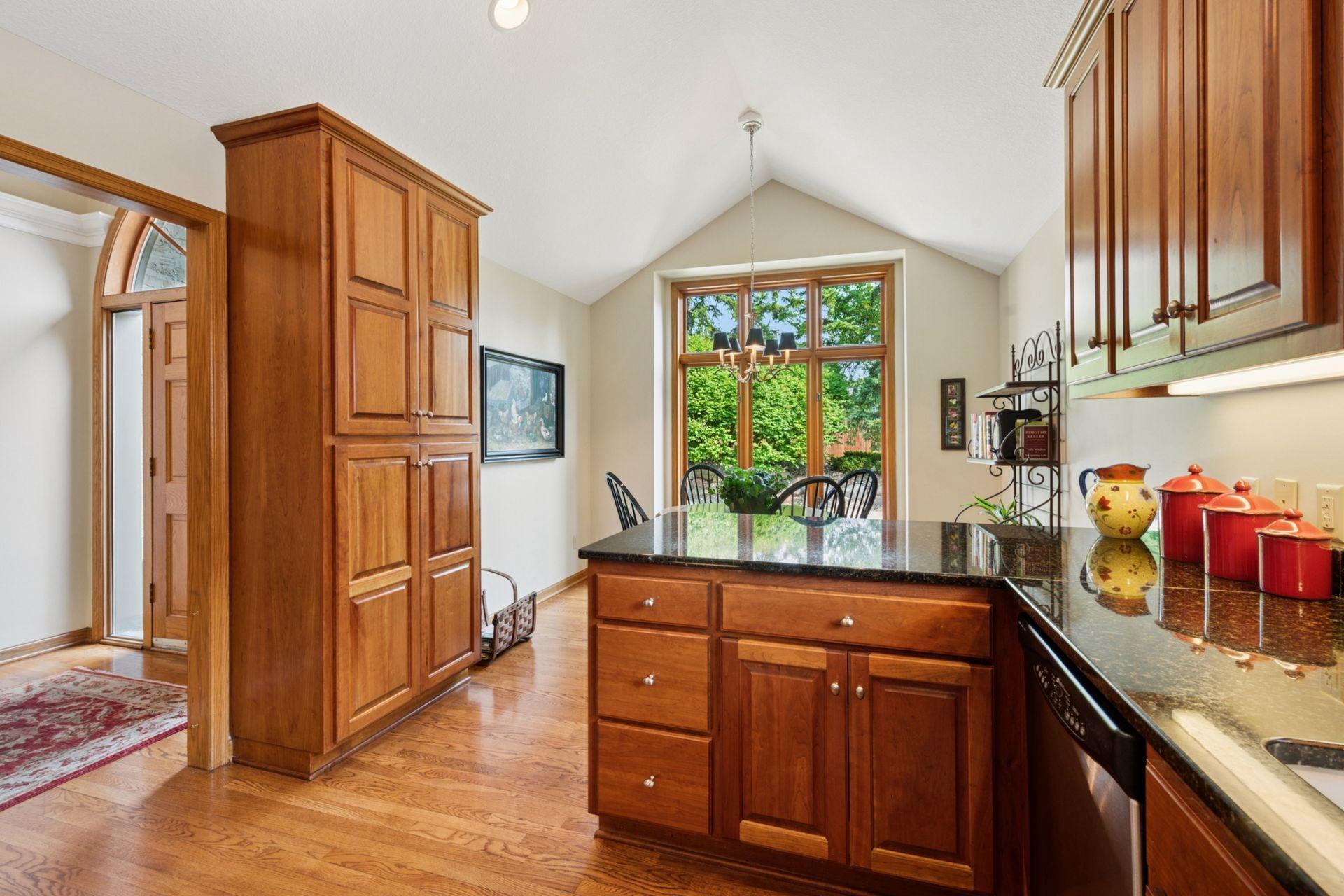 Edina, Minnesota, 55439, United States, 3 Bedrooms Bedrooms, ,2 BathroomsBathrooms,Residential,For Sale,1941919
