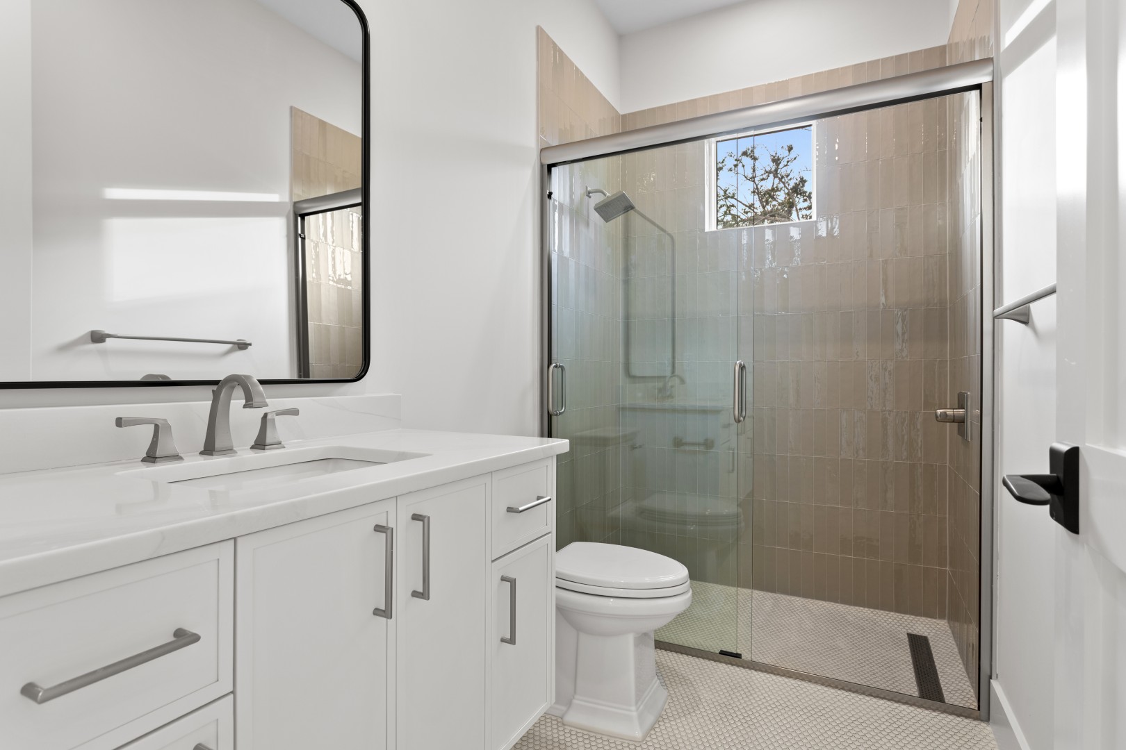 Tampa, Florida, 33629, United States, 5 Bedrooms Bedrooms, ,7 BathroomsBathrooms,Residential,For Sale,1993853