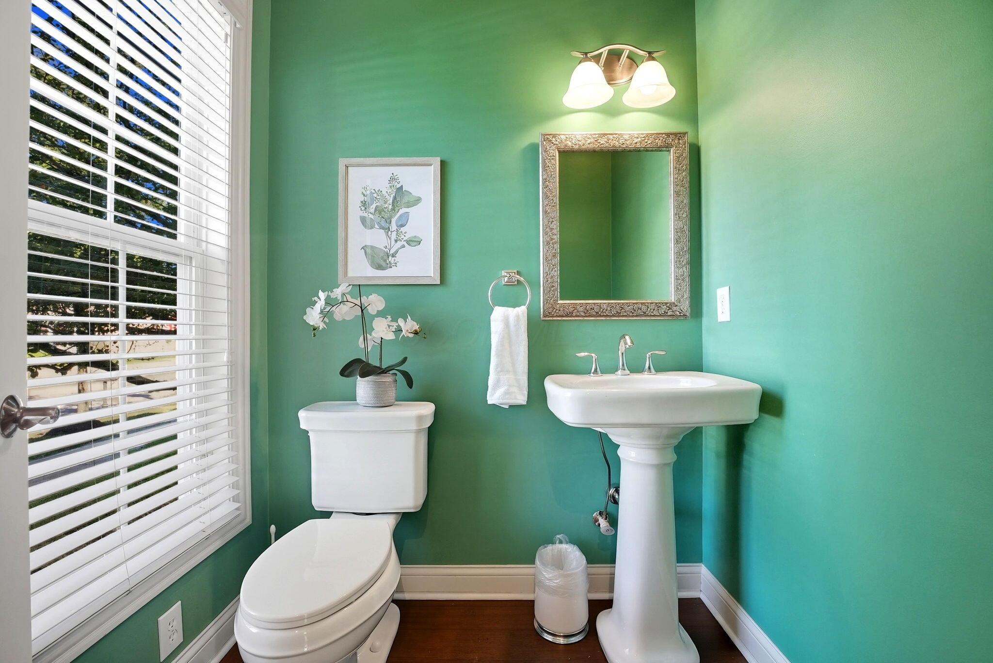 New Albany, Ohio, 43054, United States, 4 Bedrooms Bedrooms, ,5 BathroomsBathrooms,Residential,For Sale,1991111