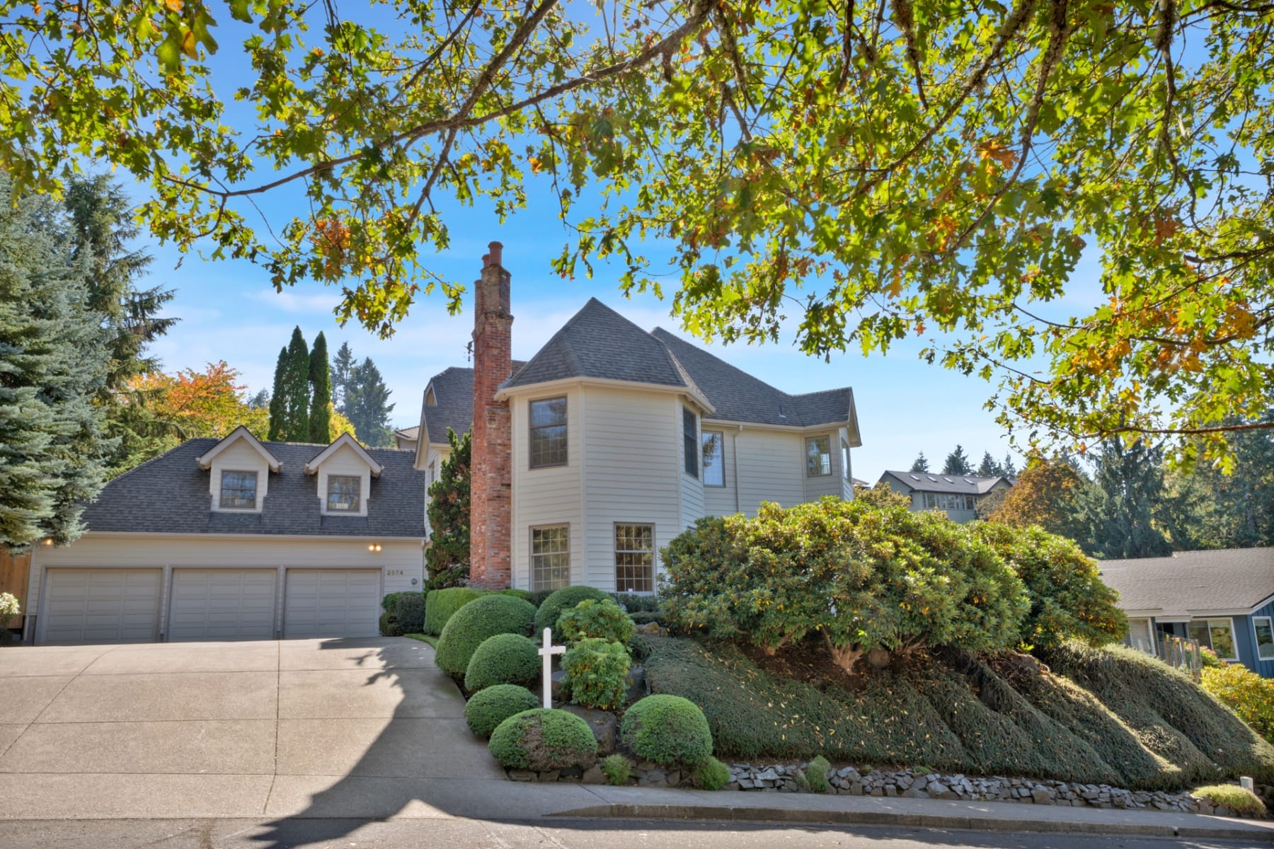  2574 W 28TH AVE Eugene, OR 97405 - 物件實景