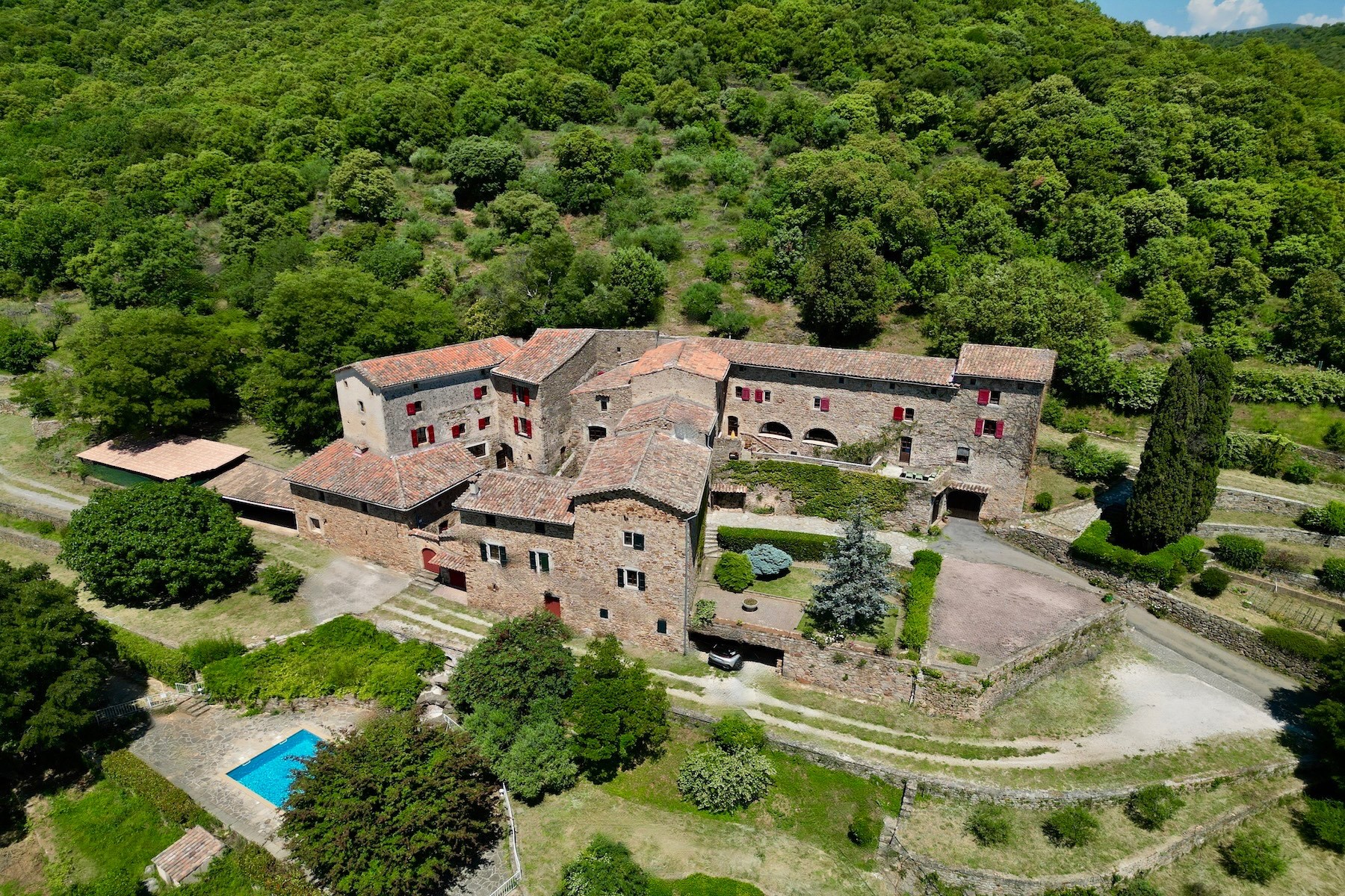  Exceptional 20-hectare estate – A true hamlet in a dominant position - 物件實景