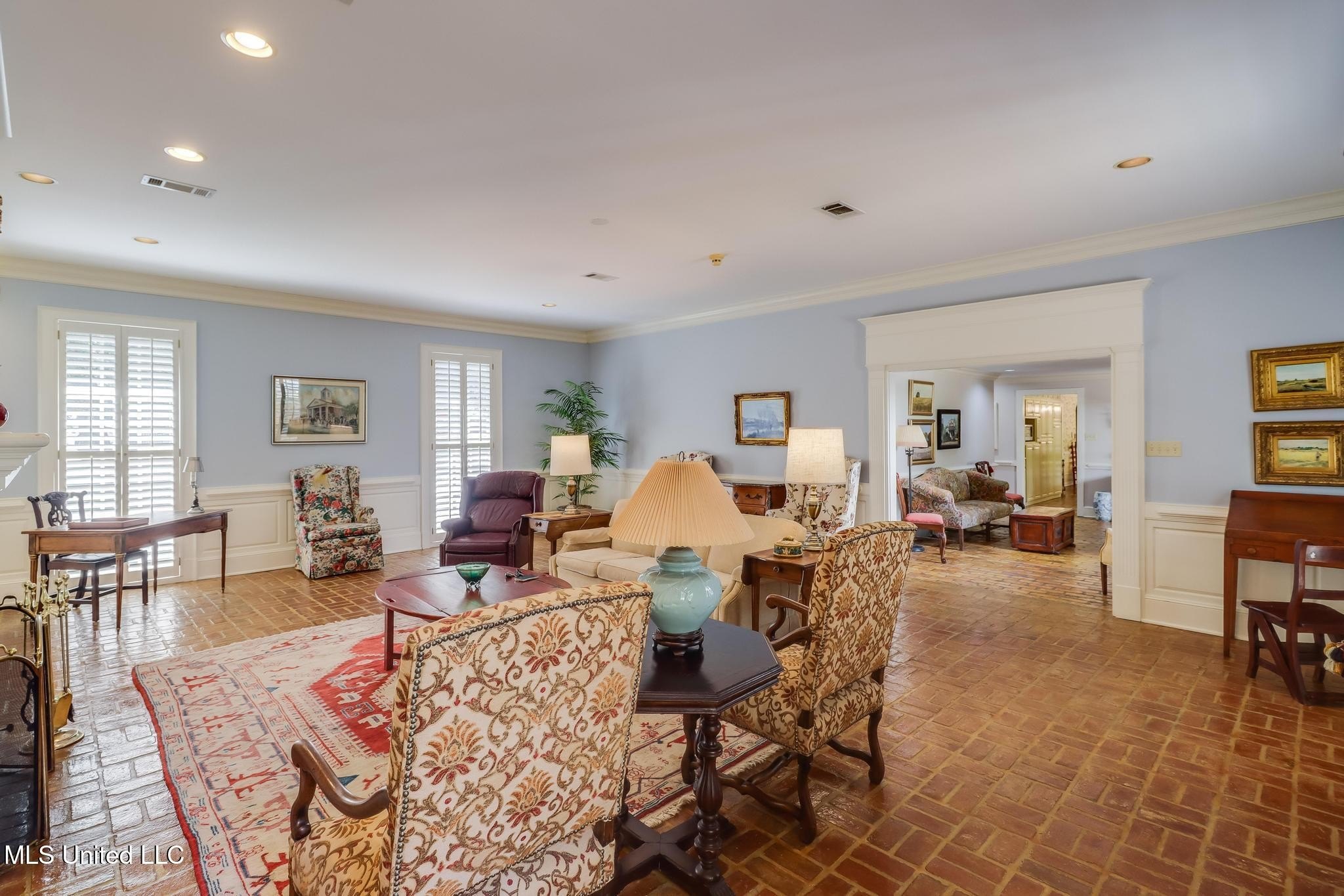 Gulfport, Mississippi, 39507, United States, 4 Bedrooms Bedrooms, ,4 BathroomsBathrooms,Residential,For Sale,1977287