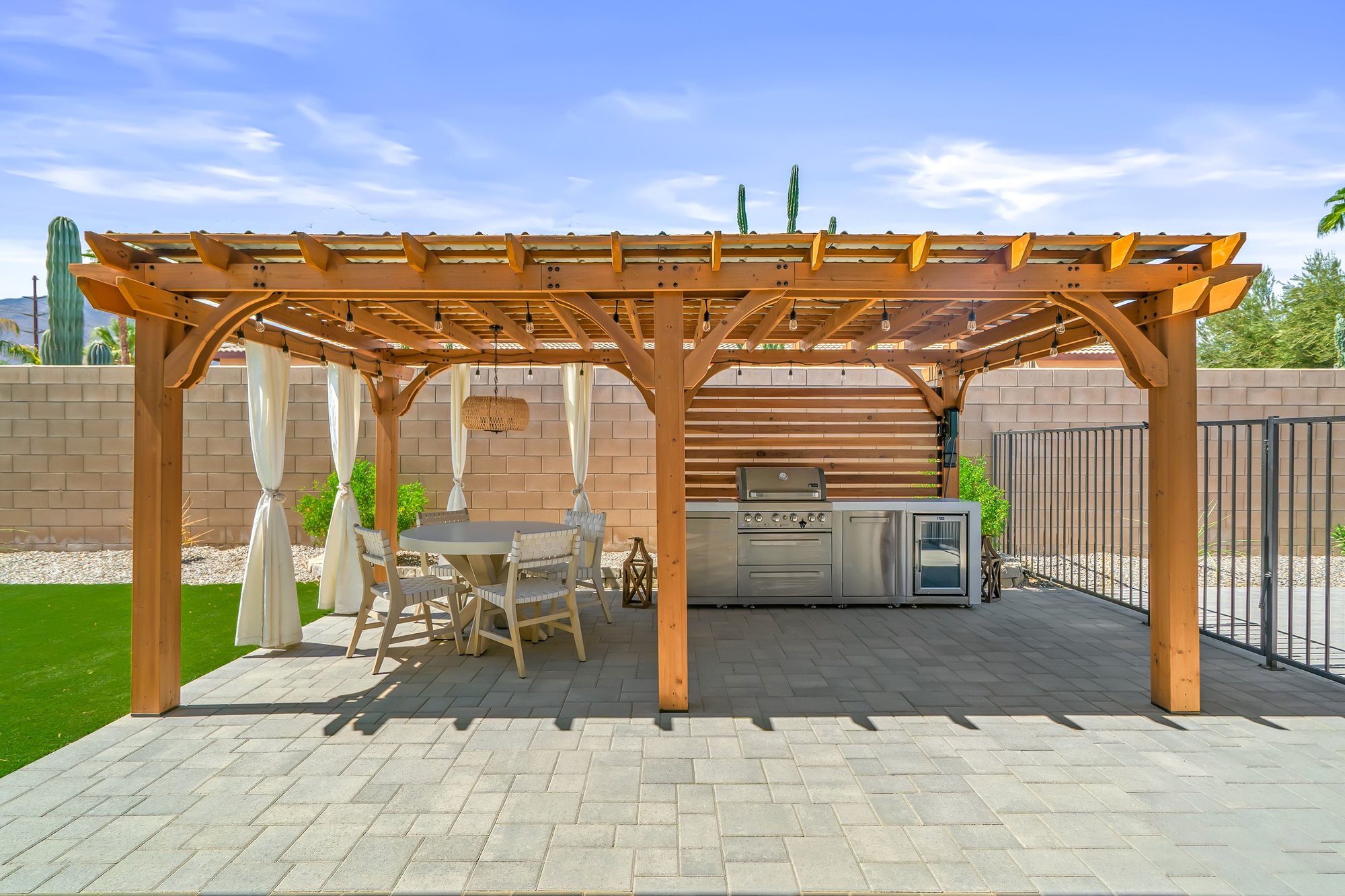  RARE LA QUINTA RETREAT DESIGNED FOR LUXURIOUS MULTIGENERATIONAL LIVING - 物件實景