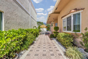 Delray Beach, Florida, 33483, United States, 3 Bedrooms Bedrooms, ,3 BathroomsBathrooms,Residential,For Sale,1979437