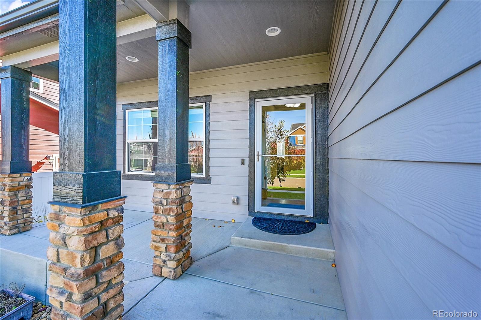 Frederick, Colorado, 80504, United States, 5 Bedrooms Bedrooms, ,3 BathroomsBathrooms,Residential,For Sale,1970061