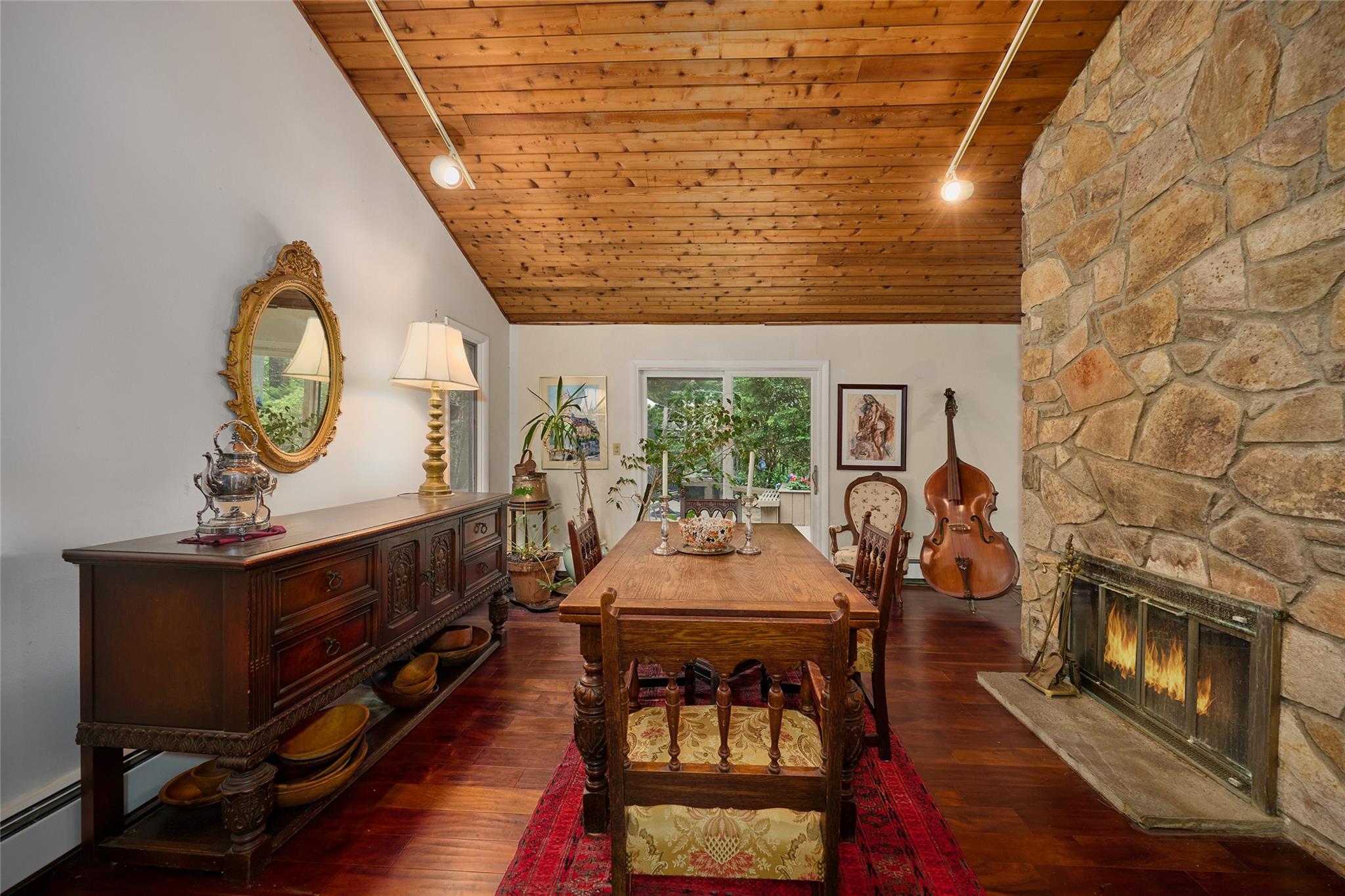 Katonah, New York, 10536, United States, 4 Bedrooms Bedrooms, ,4 BathroomsBathrooms,Residential,For Sale,1827293