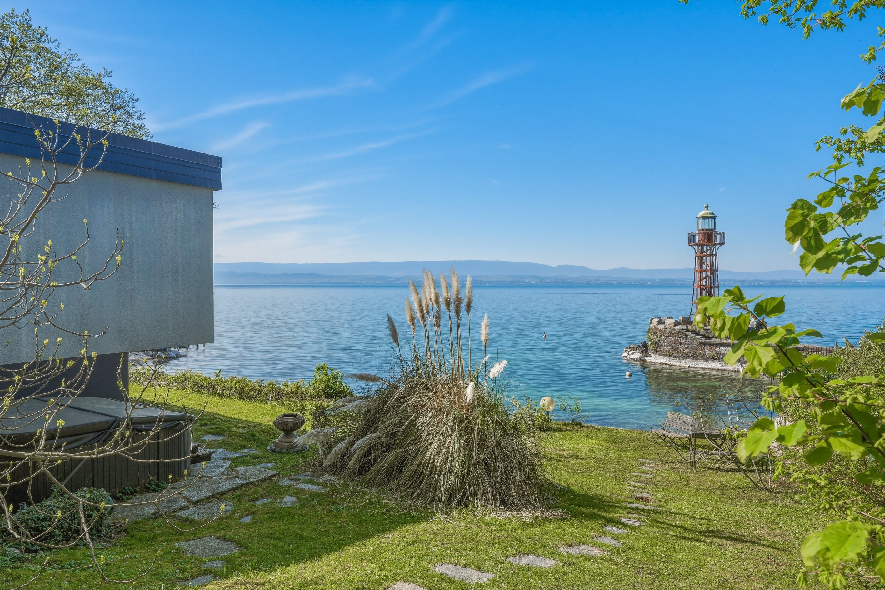  EXCEPTIONAL SALE: ARCHITECT-DESIGNED WATERFRONT VILLA - 物件實景