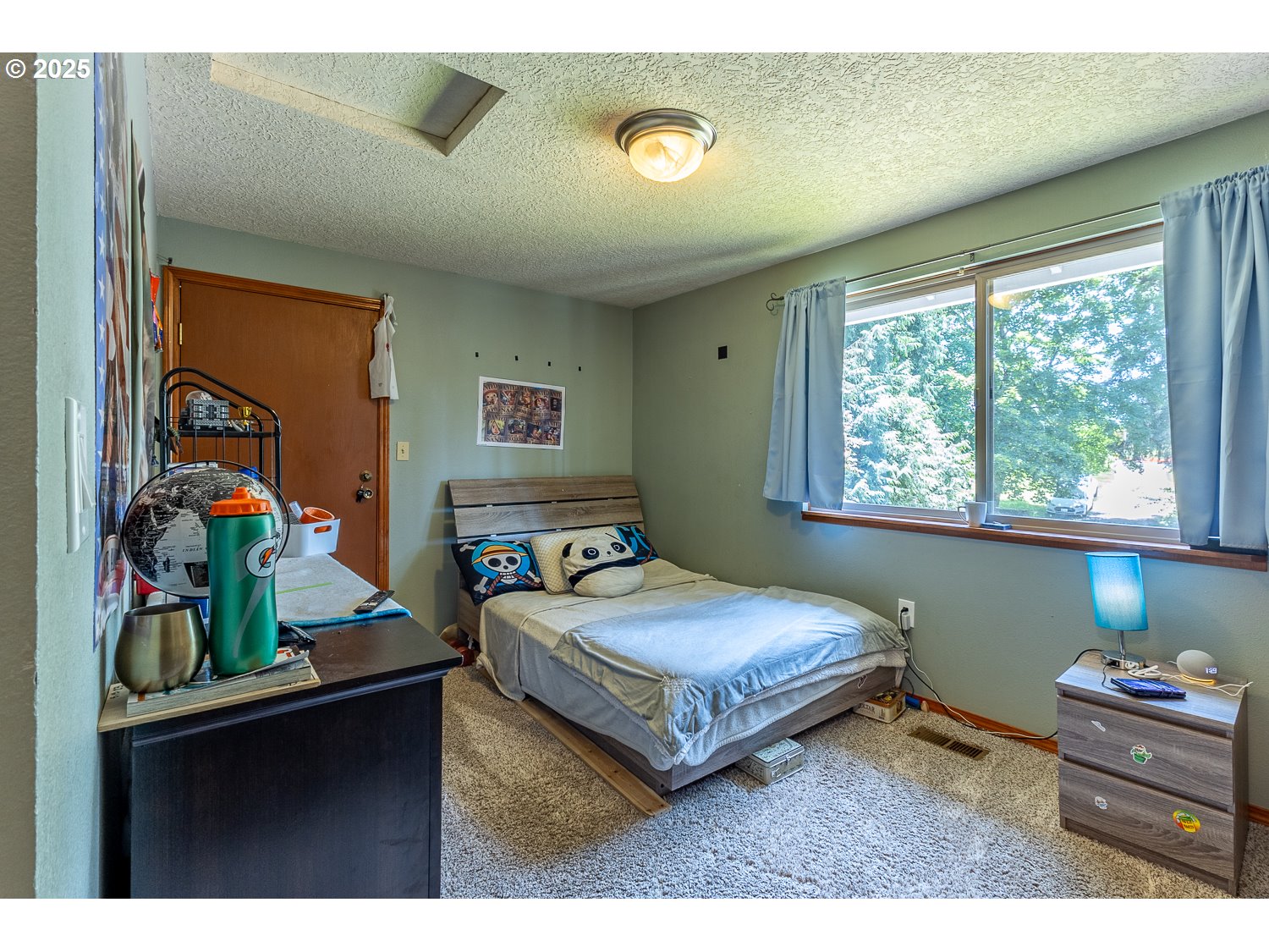 Vancouver, Washington, 98663, United States, 4 Bedrooms Bedrooms, ,2 BathroomsBathrooms,Residential,For Sale,1848237