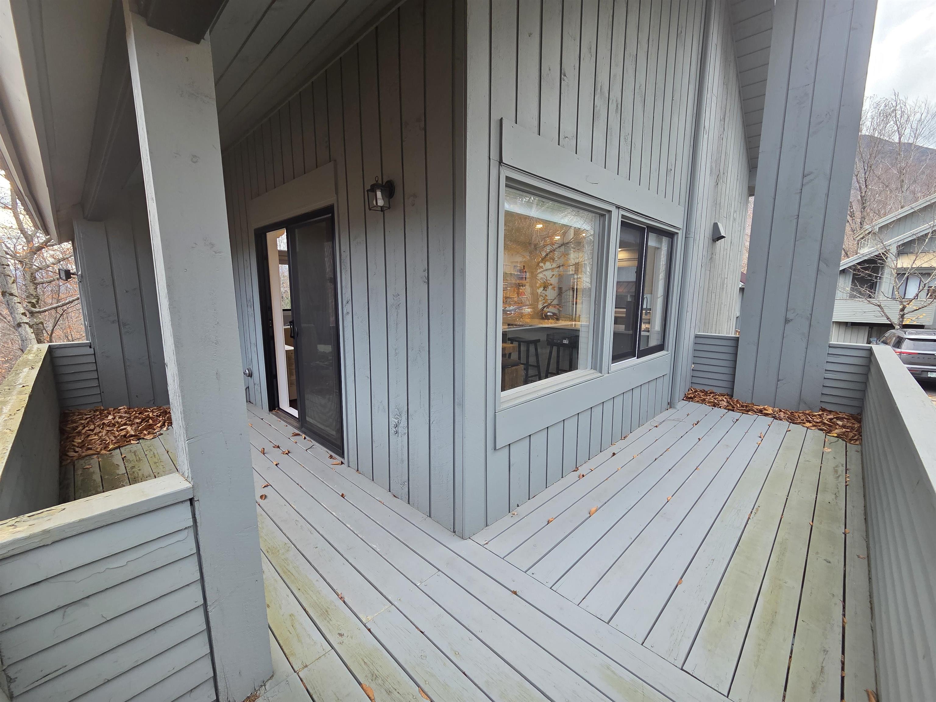 Lincoln, New Hampshire, 03251, United States, 3 Bedrooms Bedrooms, ,2 BathroomsBathrooms,Residential,For Sale,1987969