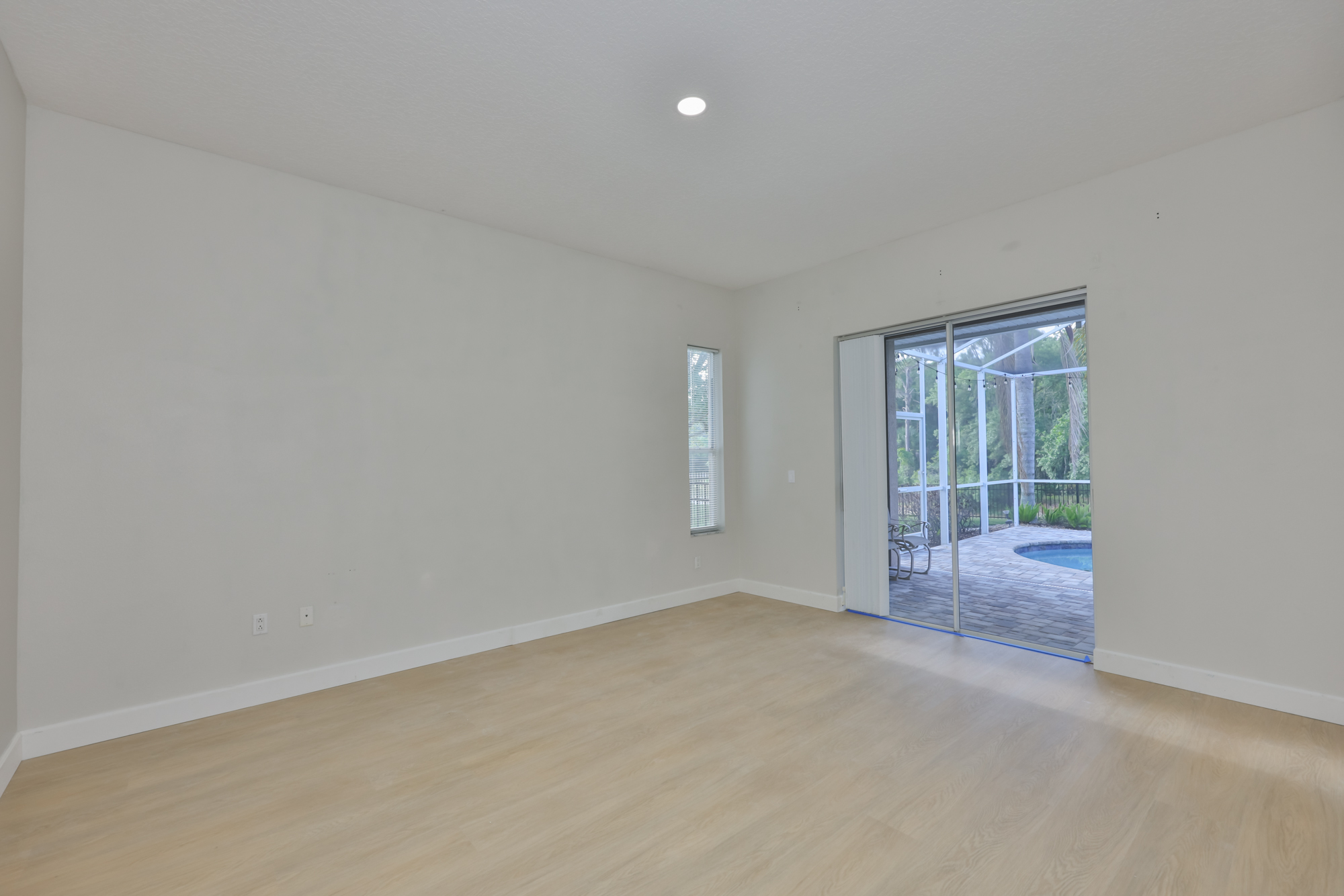 Tampa, Florida, 33647, United States, 4 Bedrooms Bedrooms, ,3 BathroomsBathrooms,Residential,For Sale,1982962