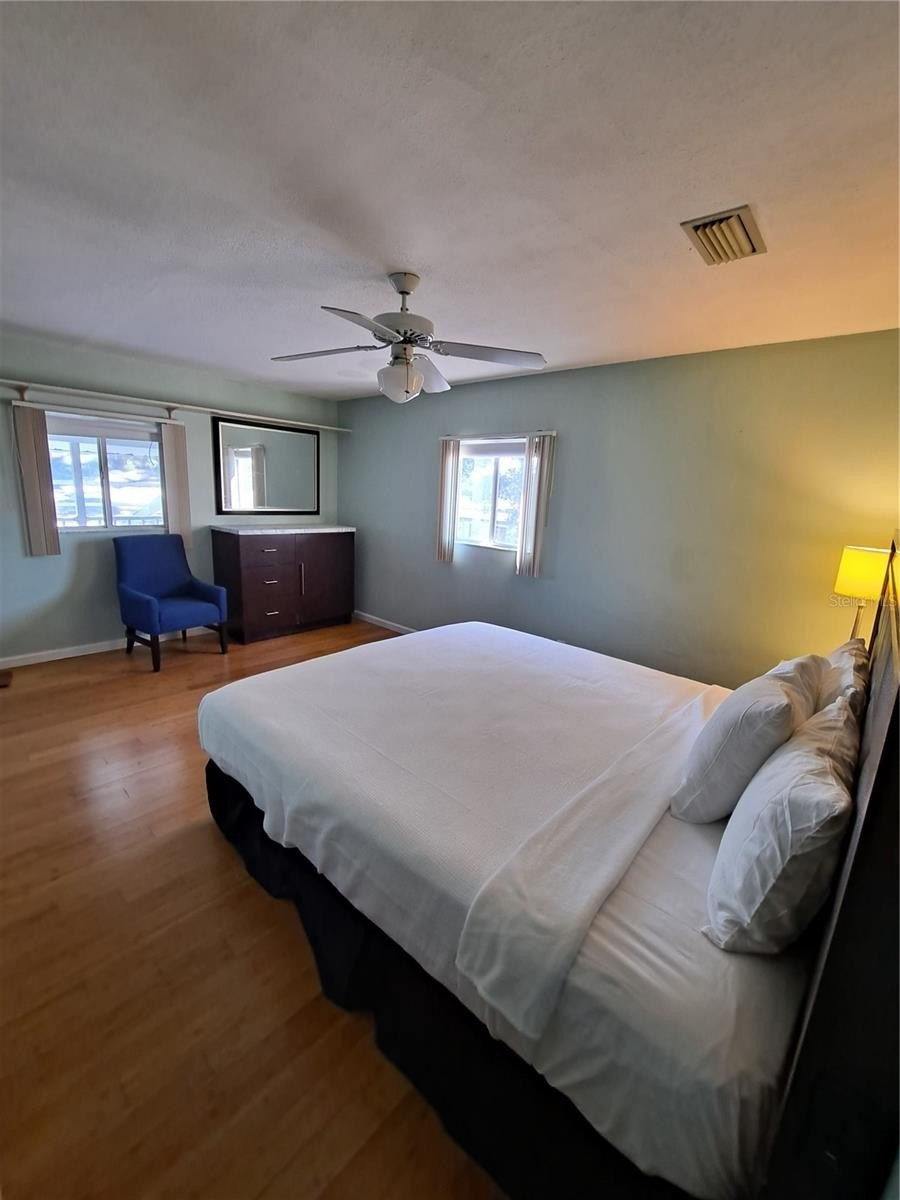 ST PETERSBURG, Florida, 33709, United States, 5 Bedrooms Bedrooms, ,5 BathroomsBathrooms,Residential,For Sale,1996454