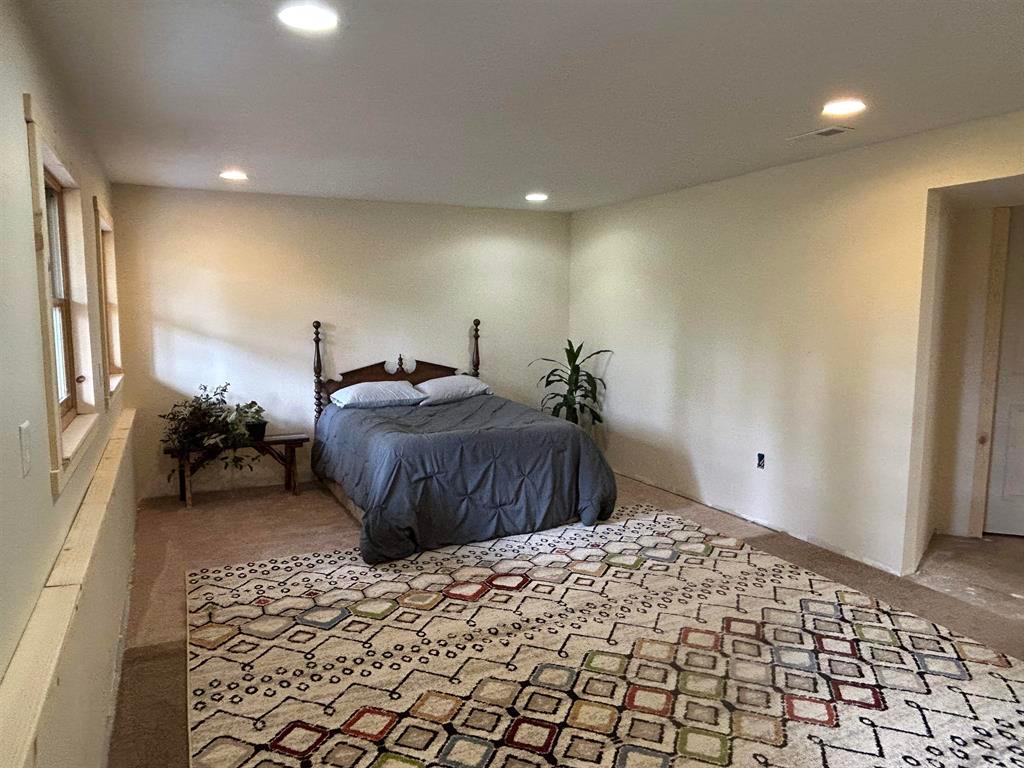 Durango, Colorado, 81301, United States, 3 Bedrooms Bedrooms, ,3 BathroomsBathrooms,Residential,For Sale,1836848