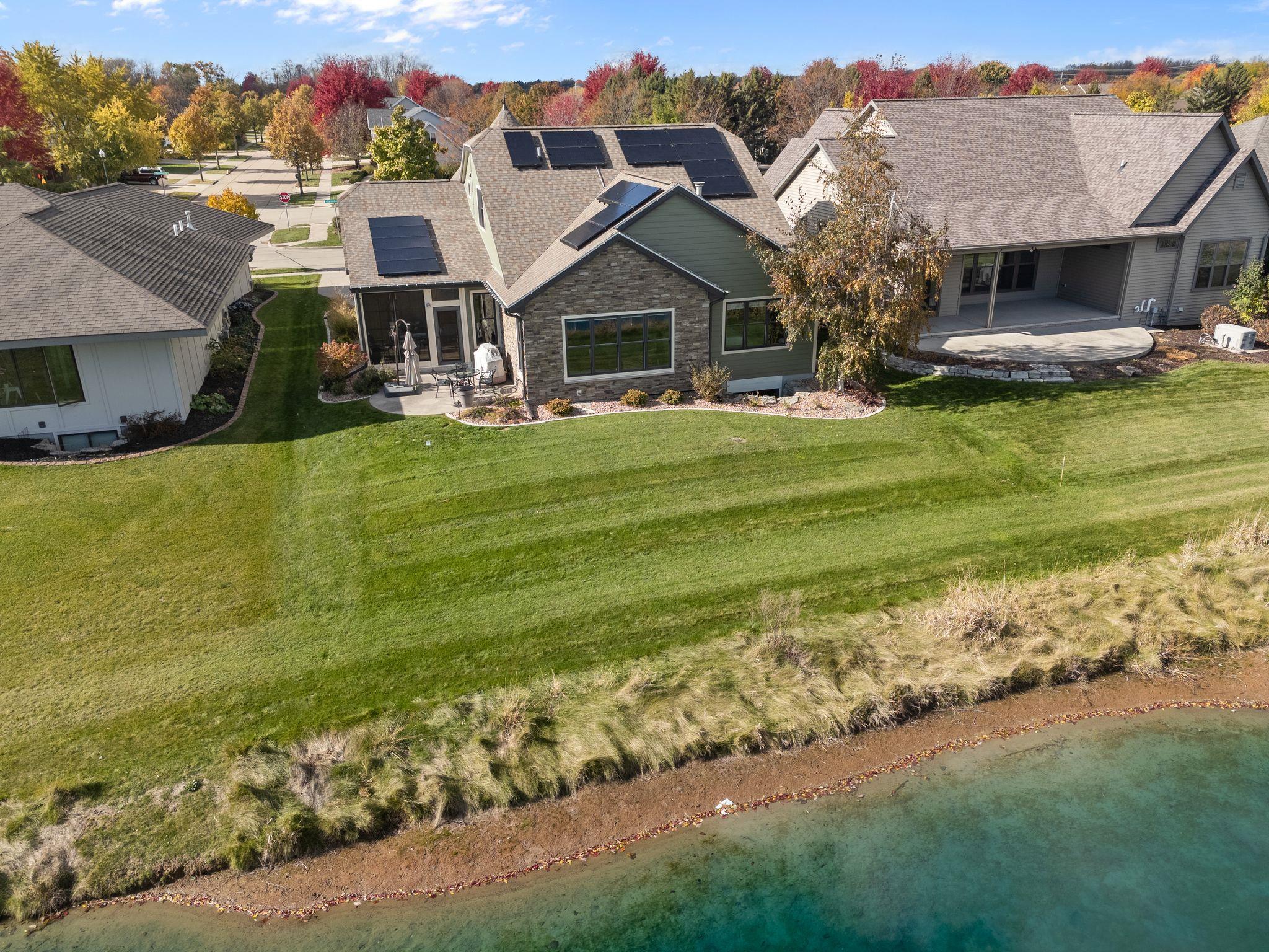 APPLETON, Wisconsin, 54913, United States, 3 Bedrooms Bedrooms, ,3 BathroomsBathrooms,Residential,For Sale,1987734