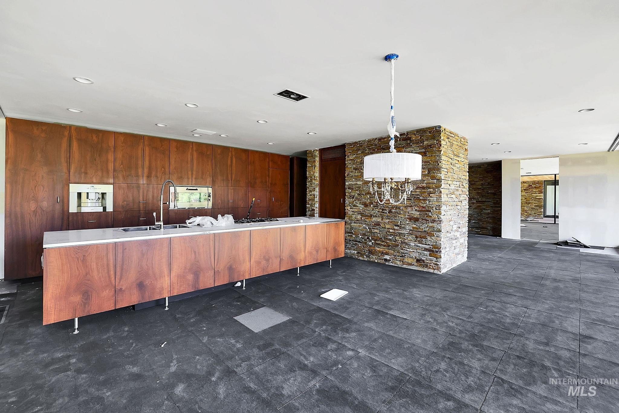 New Meadows, Idaho, 83654, United States, 4 Bedrooms Bedrooms, ,4 BathroomsBathrooms,Residential,For Sale,1980814