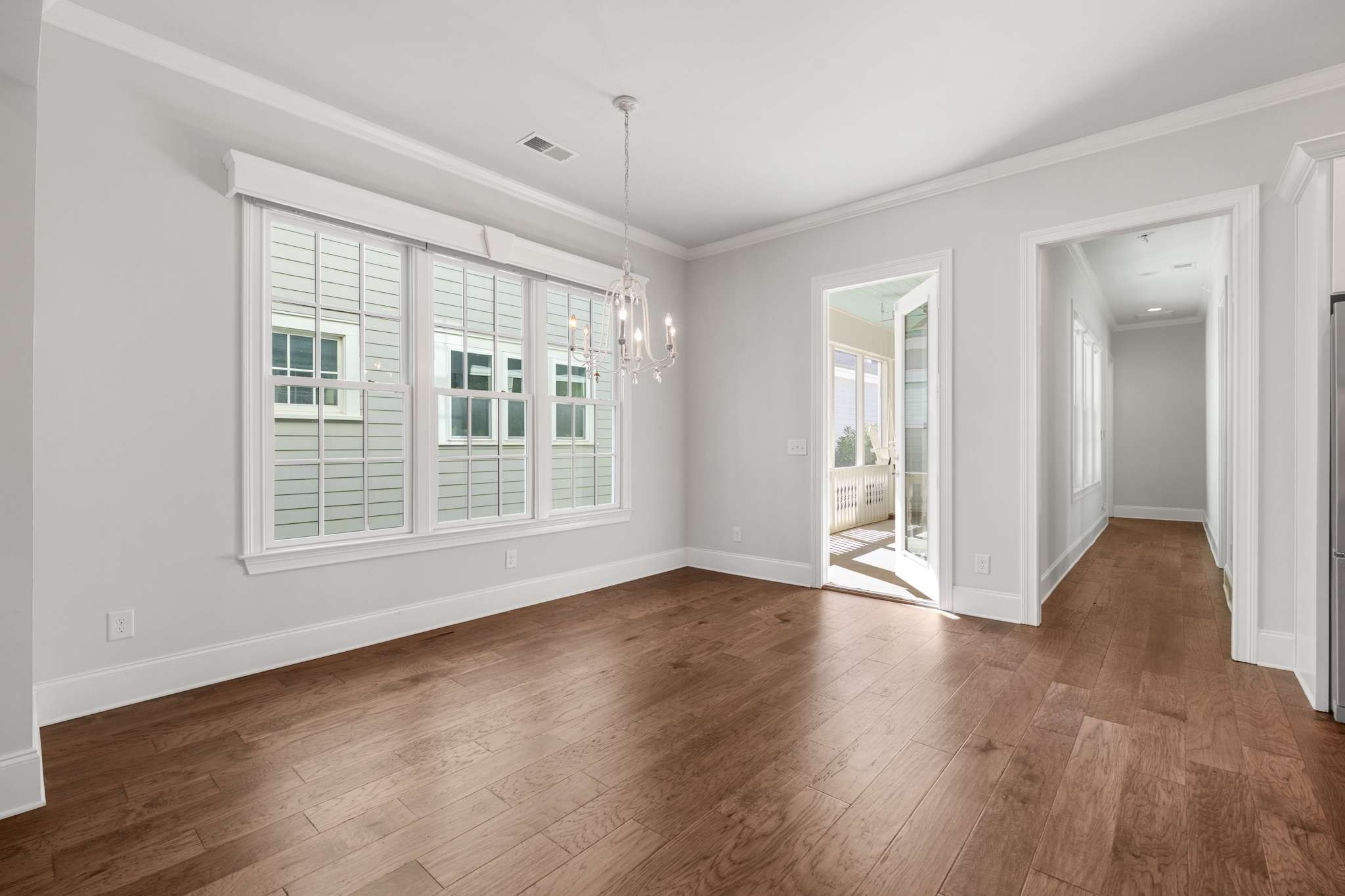  917 Dauphine St, Nashville, TN, 37221 - 物件實景