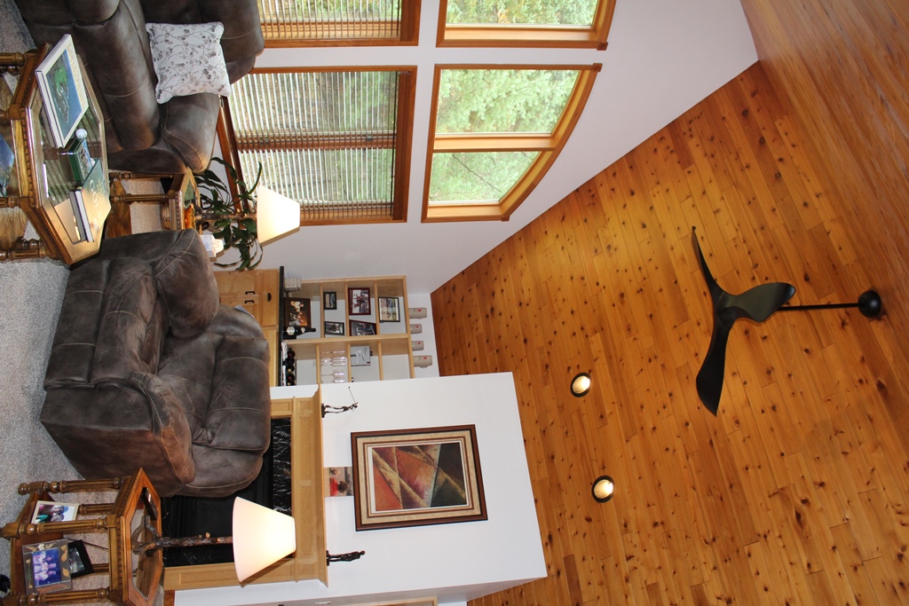 Minocqua, Wisconsin, 54548, United States, 3 Bedrooms Bedrooms, ,2 BathroomsBathrooms,Residential,For Sale,1984863