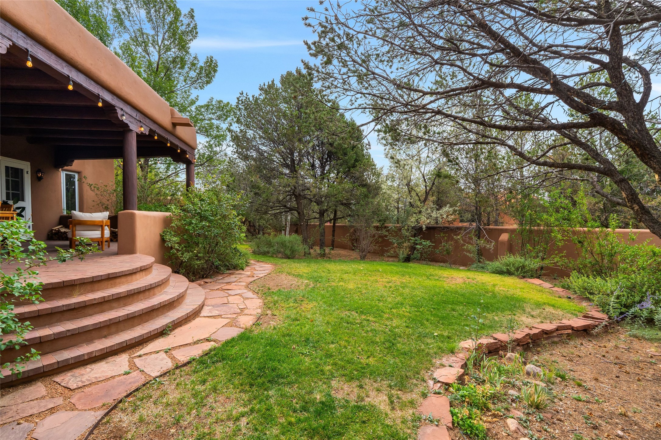  1826 Sun Mountain Drive - 物件實景
