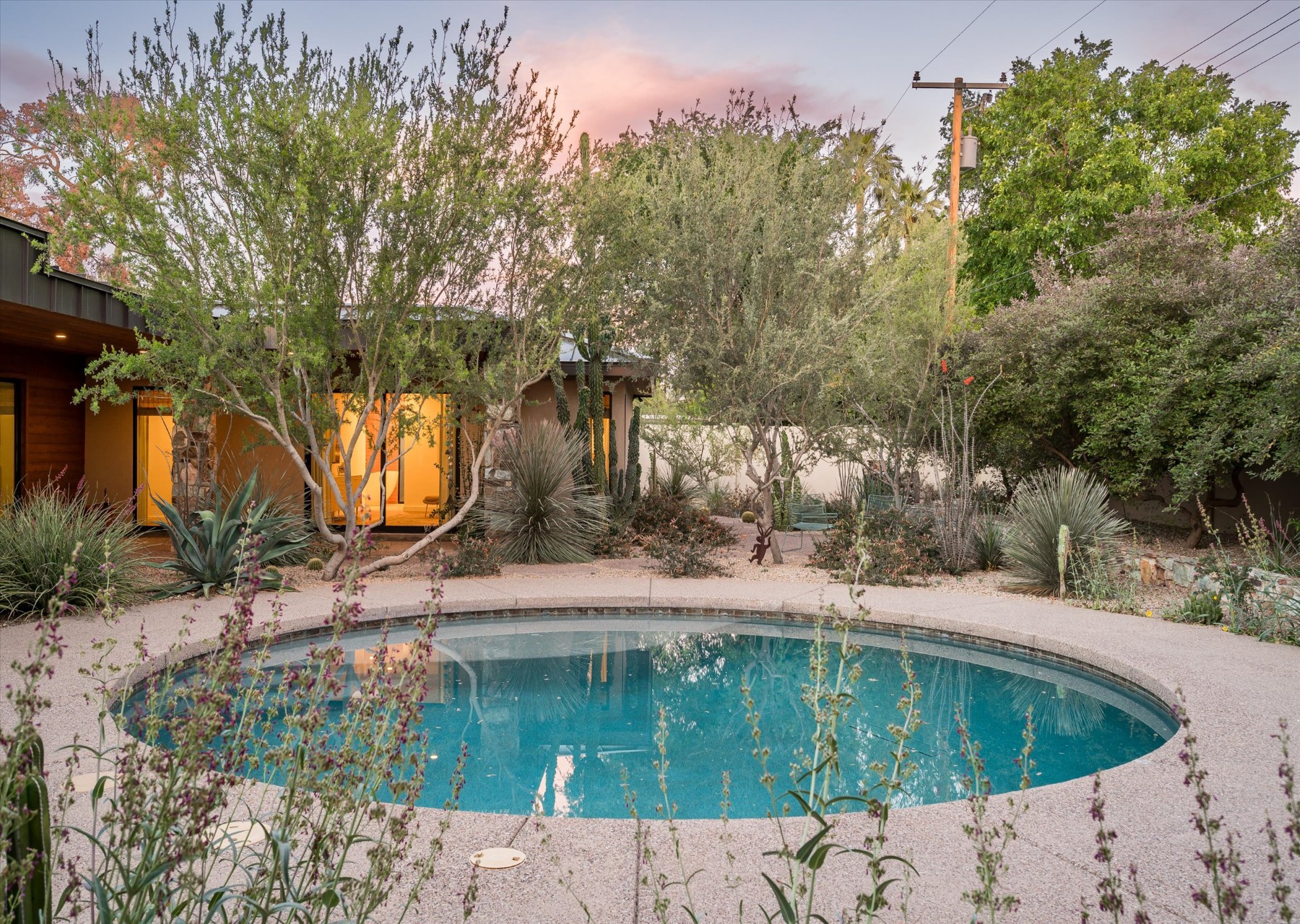  515 W Orangewood Avenue, Phoenix, AZ 85021 - 物件實景