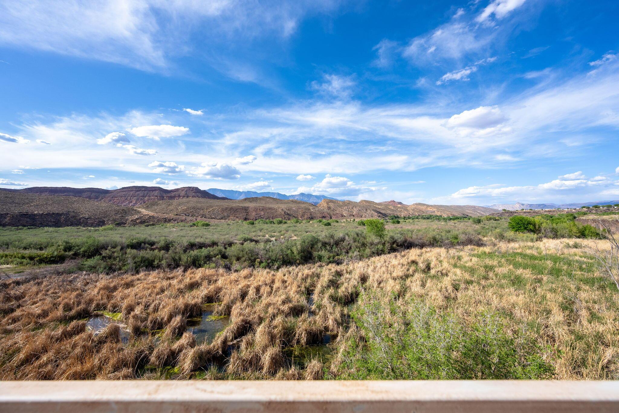 Hurricane, Utah, 84737, United States, 2 Bedrooms Bedrooms, ,3 BathroomsBathrooms,Residential,For Sale,1842468