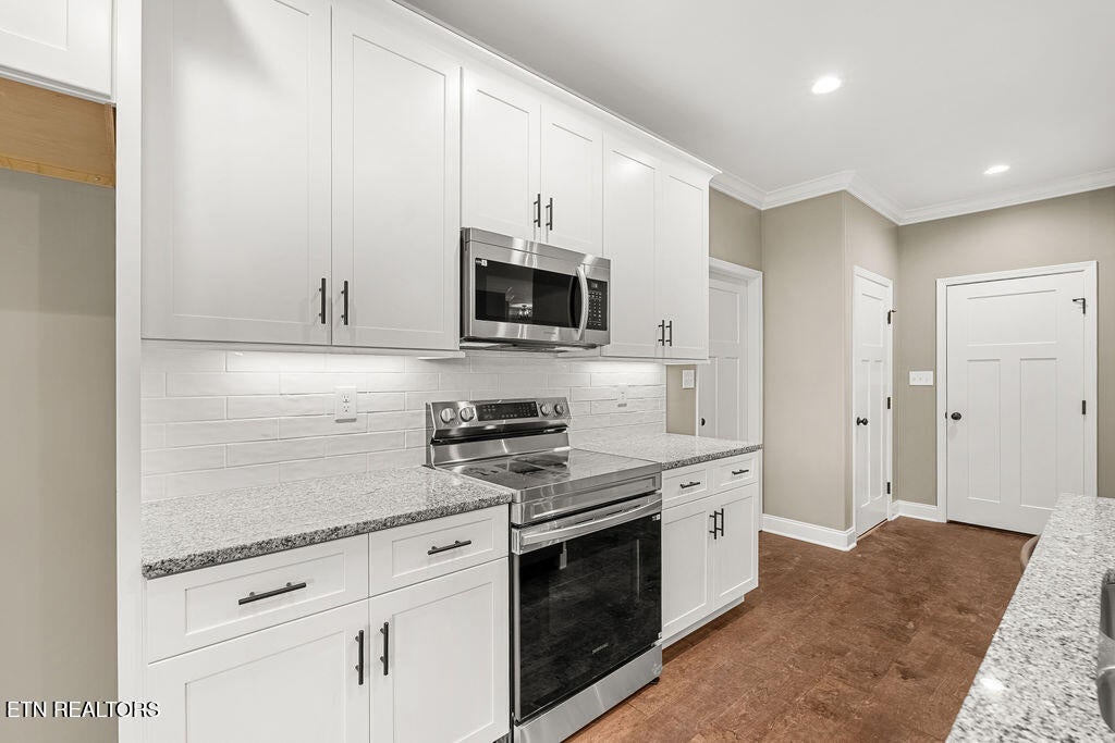 Lenoir City, Tennessee, 37771, United States, 3 Bedrooms Bedrooms, ,2 BathroomsBathrooms,Residential,For Sale,1933466