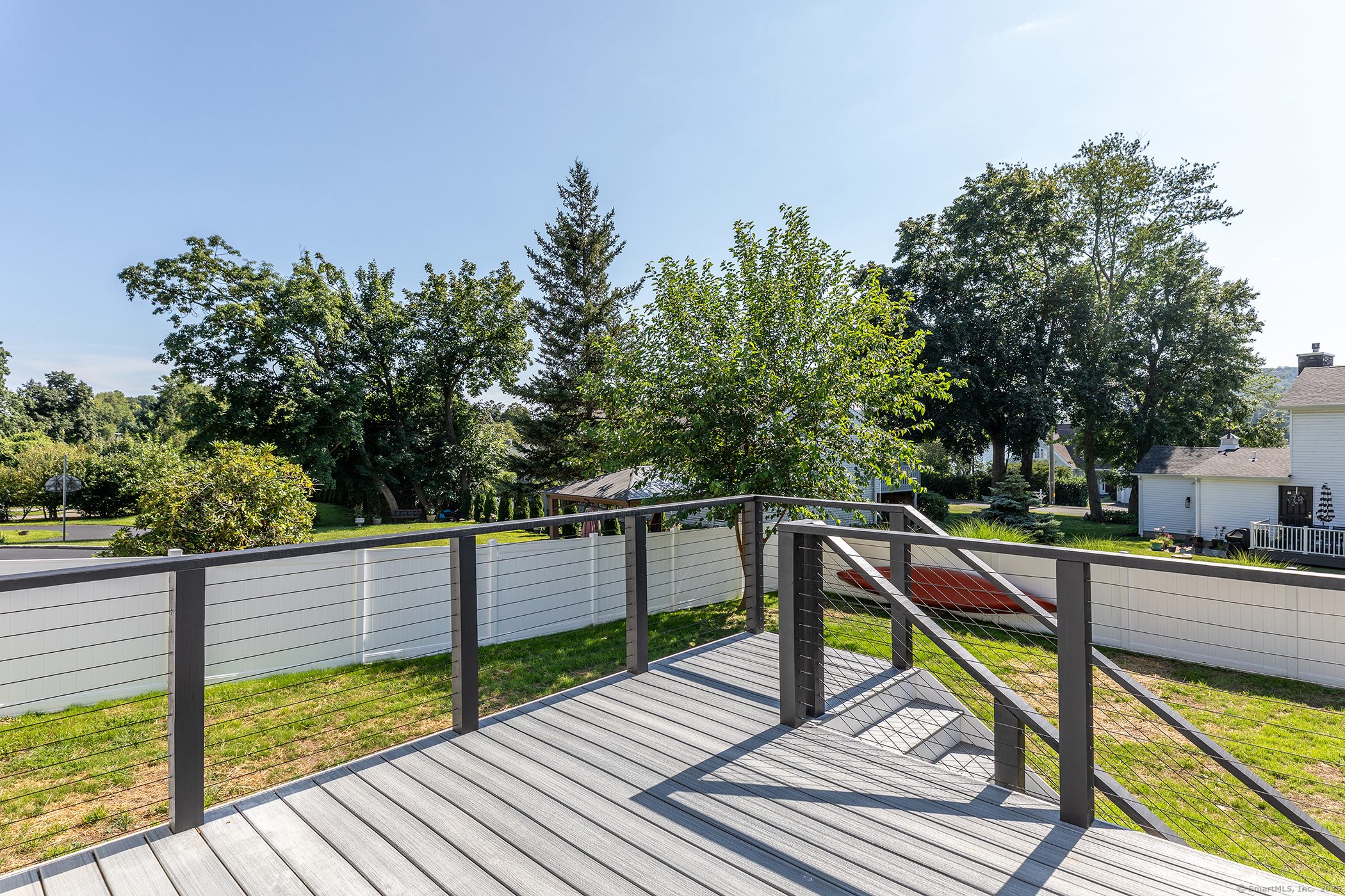 Brookfield, Connecticut, 06804, United States, 3 Bedrooms Bedrooms, ,2 BathroomsBathrooms,Residential,For Sale,1911070