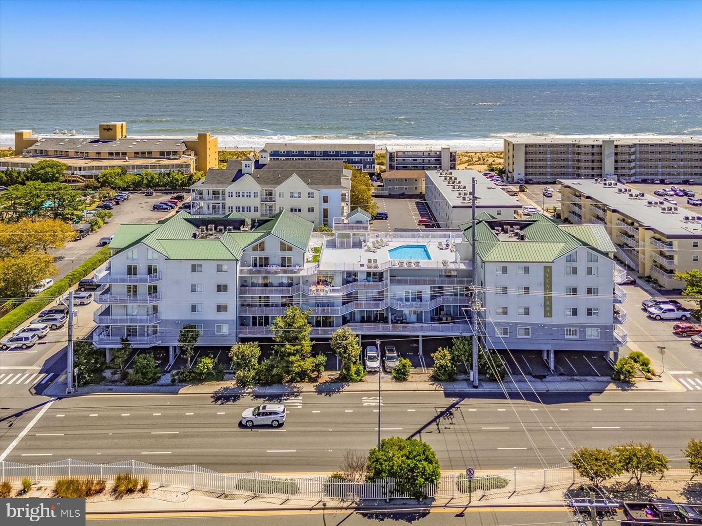 Ocean City, Maryland, 21842, United States, 3 Bedrooms Bedrooms, ,2 BathroomsBathrooms,Residential,For Sale,1947953