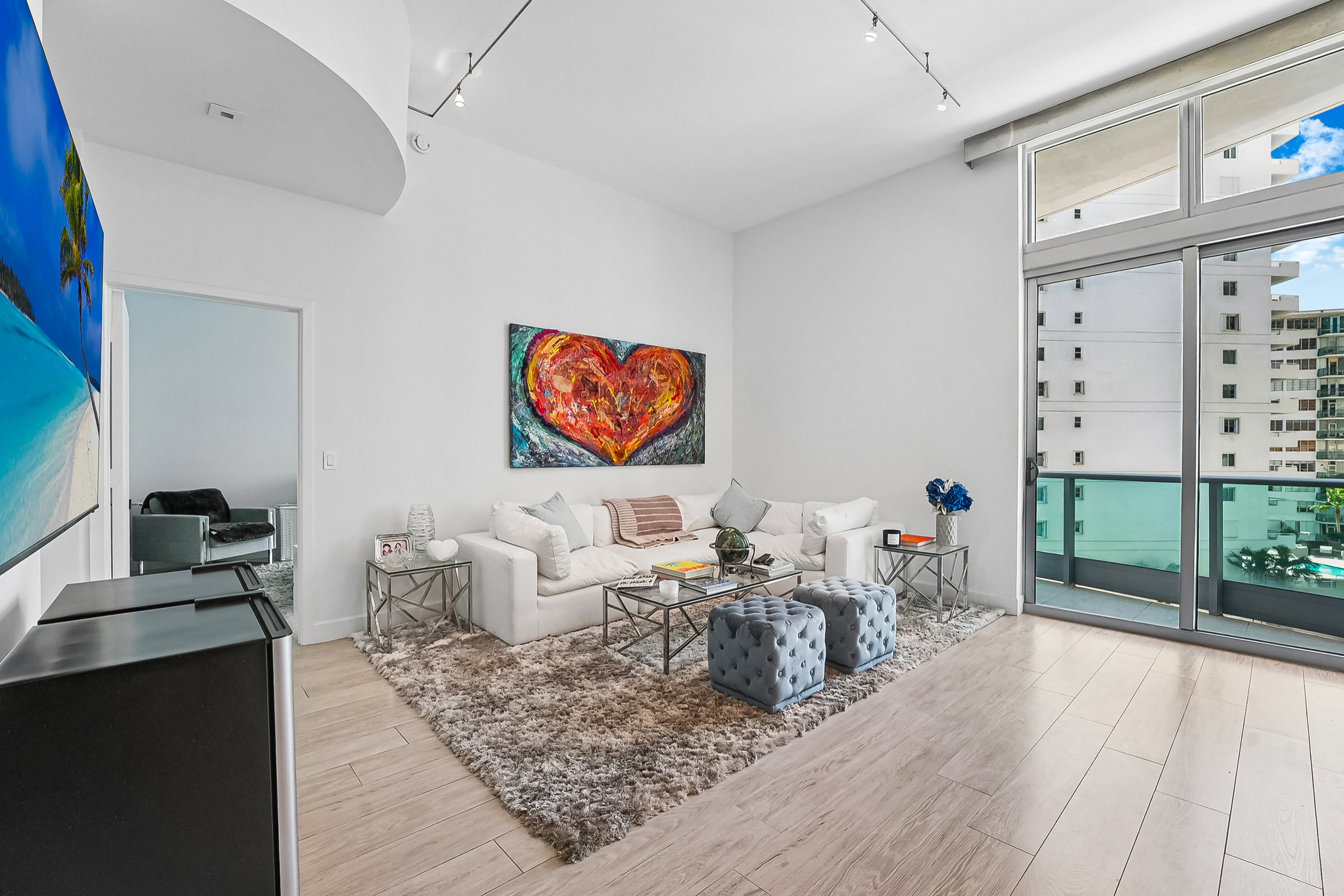  1331 Brickell Bay Dr, Miami, FL, 33131 - 物件實景