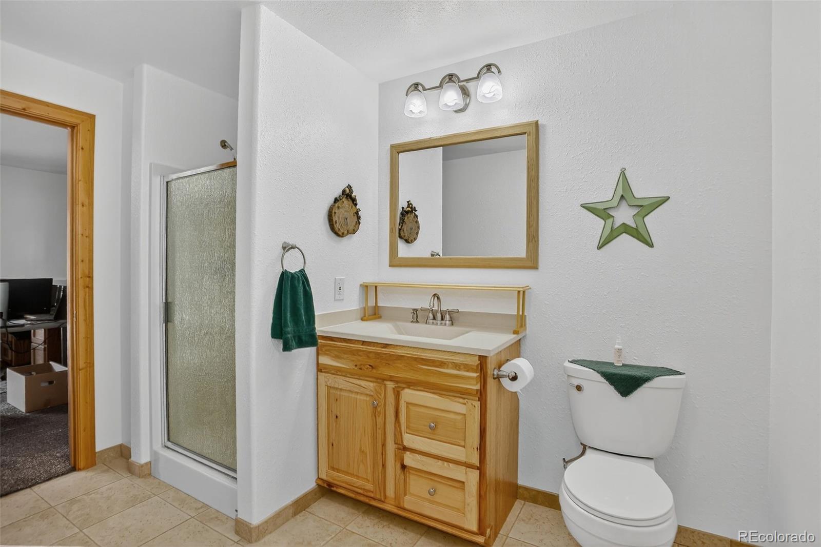 Golden, Colorado, 80403, United States, 3 Bedrooms Bedrooms, ,1 BathroomBathrooms,Residential,For Sale,1951002
