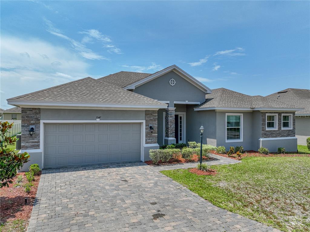 Lakeland, Florida, 33813, United States, 4 Bedrooms Bedrooms, ,3 BathroomsBathrooms,Residential,For Sale,1829235