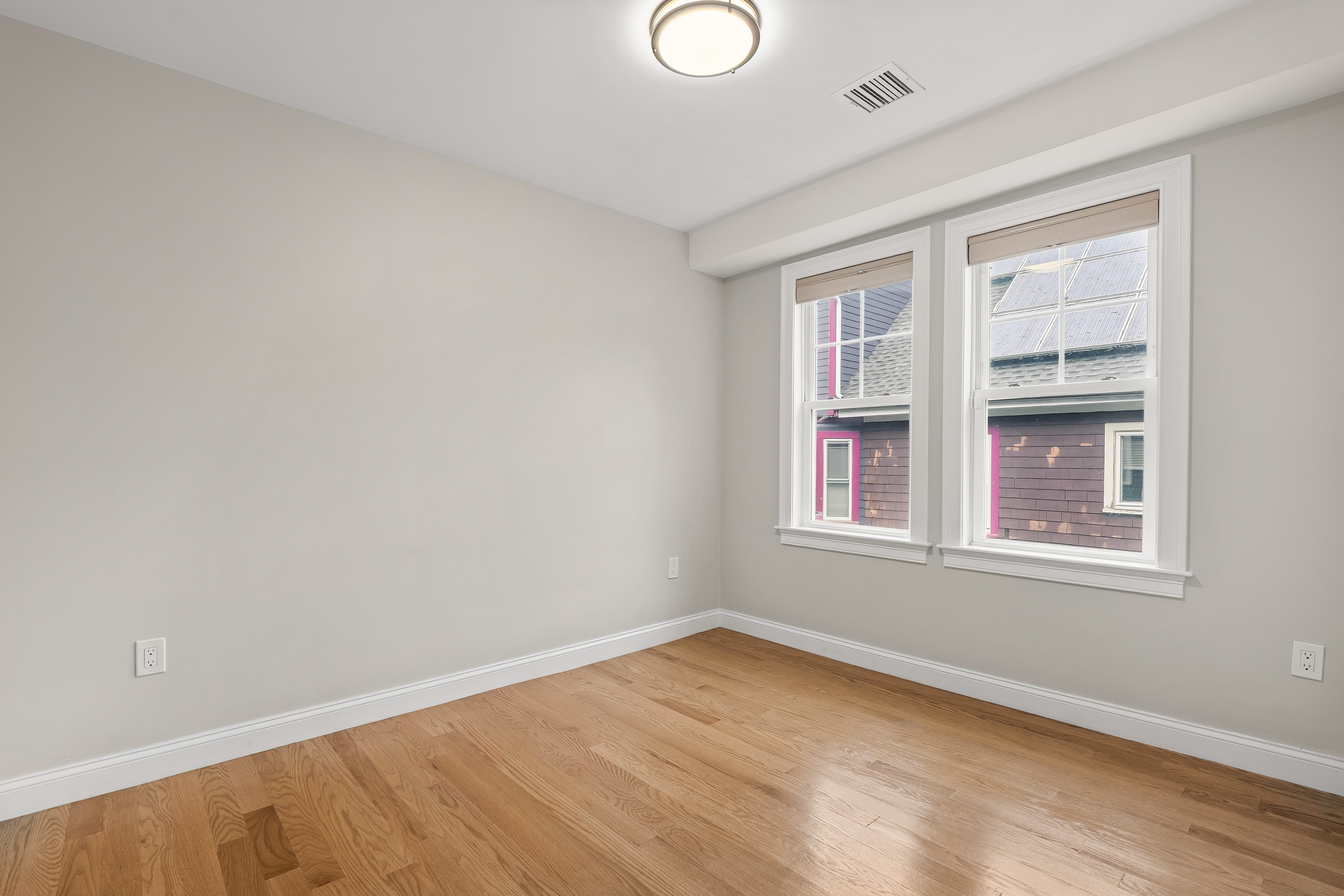  15R Belknap Street, Arlington, MA, 02474 - 物件實景