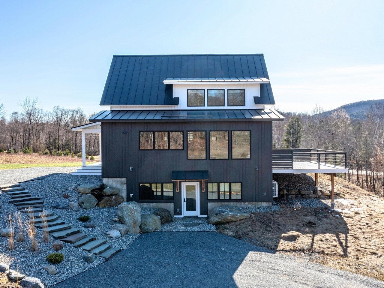 Underhill, Vermont, 05489, United States, 3 Bedrooms Bedrooms, ,2 BathroomsBathrooms,Residential,For Sale,1786613