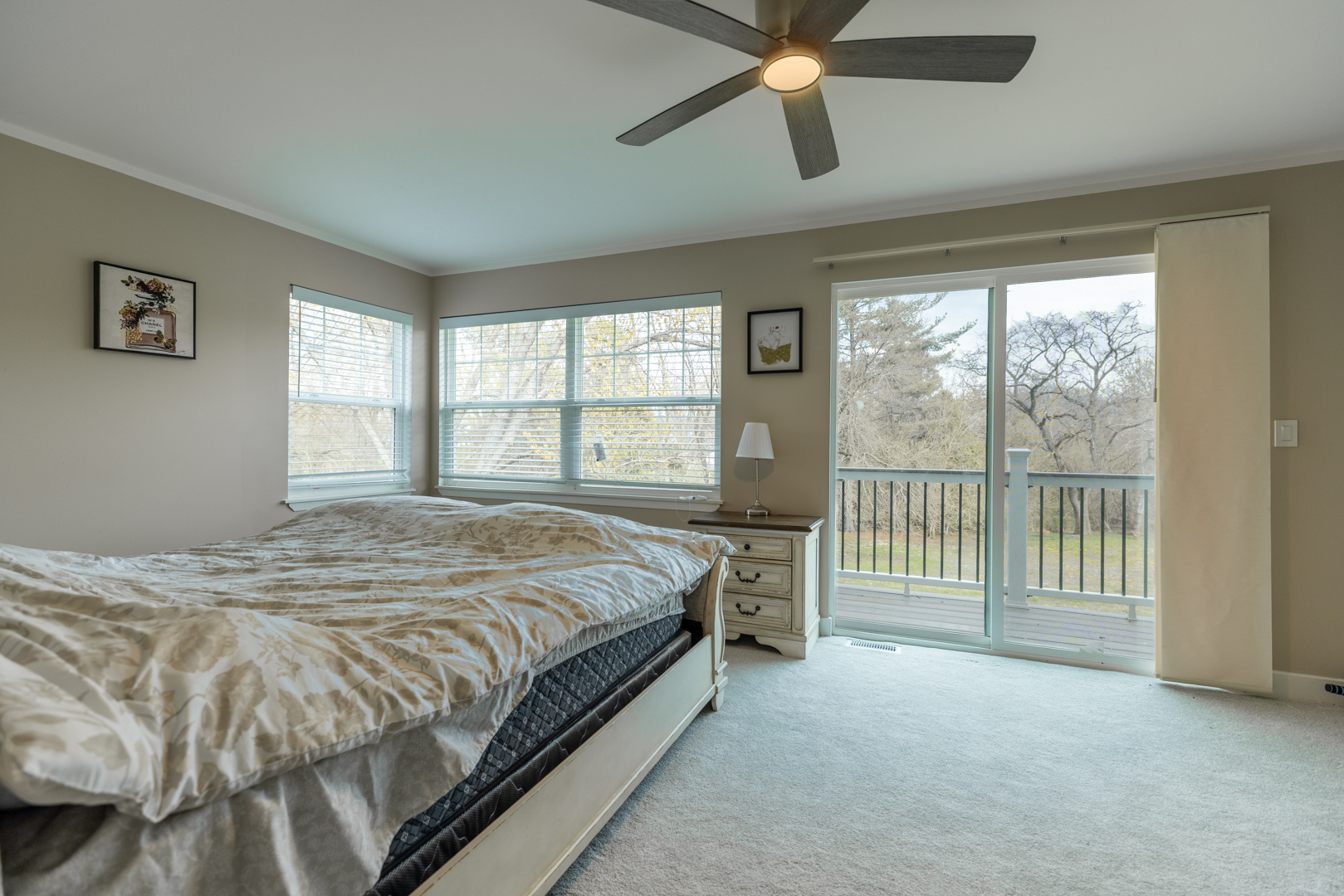 Inverness, Illinois, 60067, United States, 4 Bedrooms Bedrooms, ,2 BathroomsBathrooms,Residential,For Sale,1930248