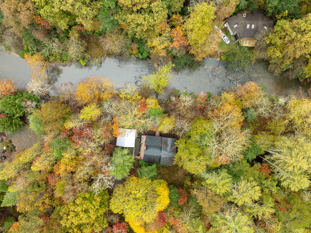 Ellijay, Georgia, 30540, United States, 3 Bedrooms Bedrooms, ,2 BathroomsBathrooms,Residential,For Sale,1972067