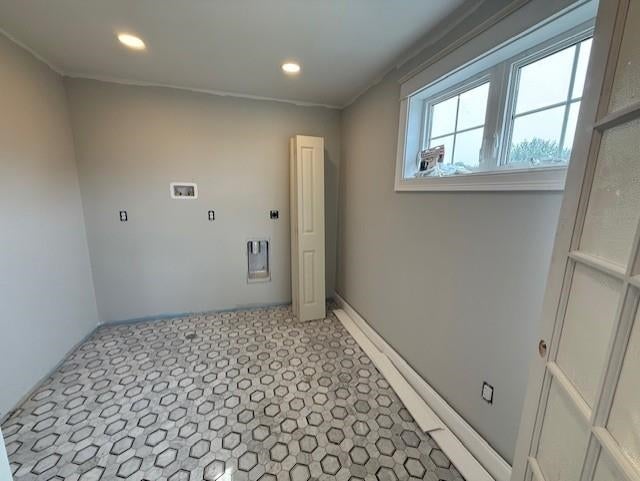 Concord, New Hampshire, 03301, United States, 3 Bedrooms Bedrooms, ,1 BathroomBathrooms,Residential,For Sale,1908302