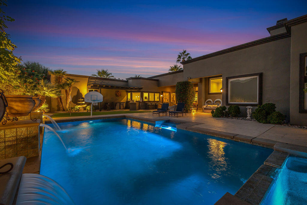 La Quinta, California, 92253, United States, 4 Bedrooms Bedrooms, ,2 BathroomsBathrooms,Residential,For Sale,1987635