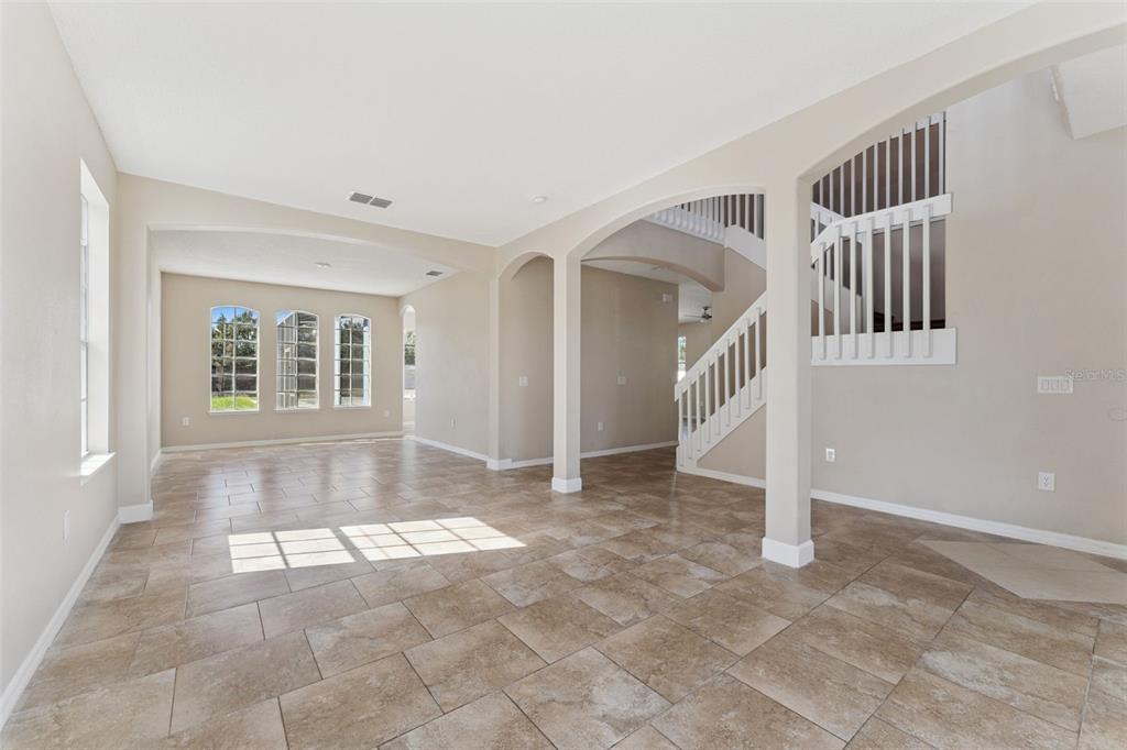 Orlando, Florida, 32824, United States, 4 Bedrooms Bedrooms, ,4 BathroomsBathrooms,Residential,For Sale,1987681