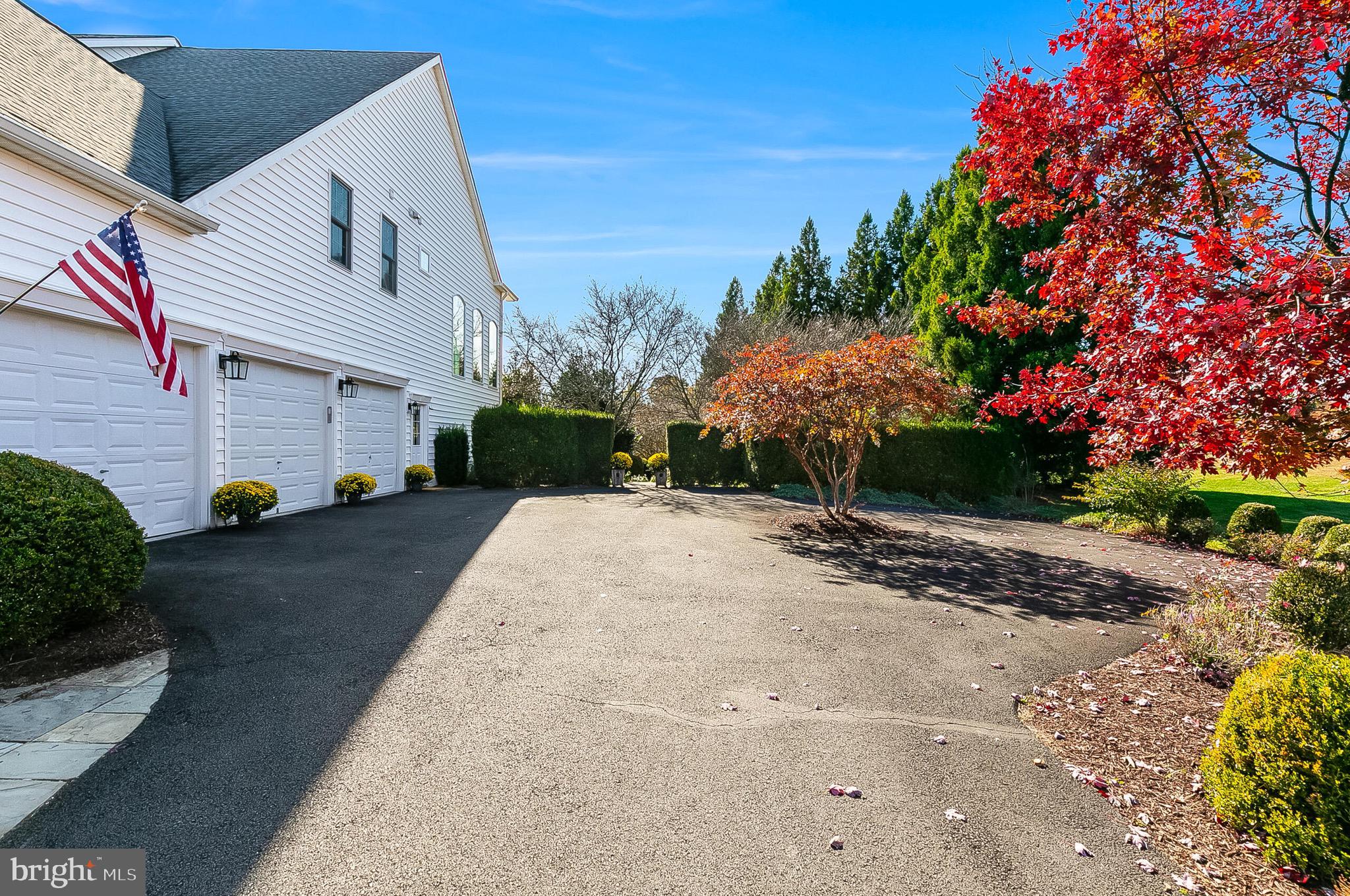 Aldie, Virginia, 20105, United States, 5 Bedrooms Bedrooms, ,7 BathroomsBathrooms,Residential,For Sale,1980828