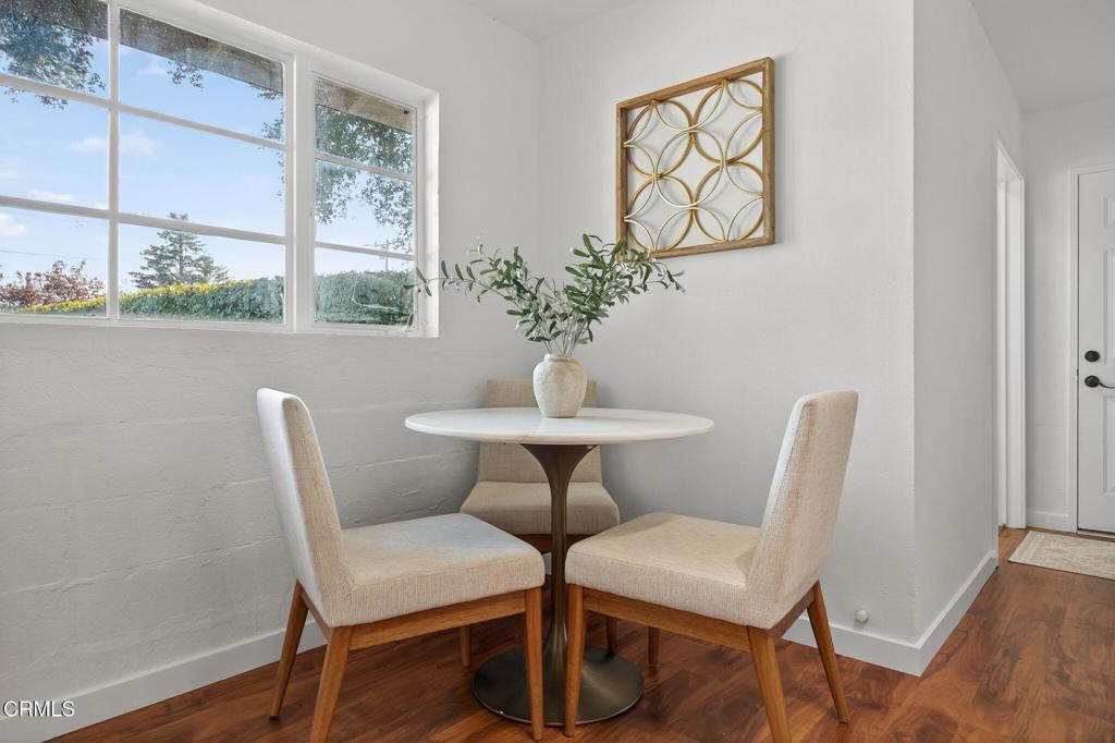 Ojai, California, 93023, United States, 4 Bedrooms Bedrooms, ,3 BathroomsBathrooms,Residential,For Sale,1989164