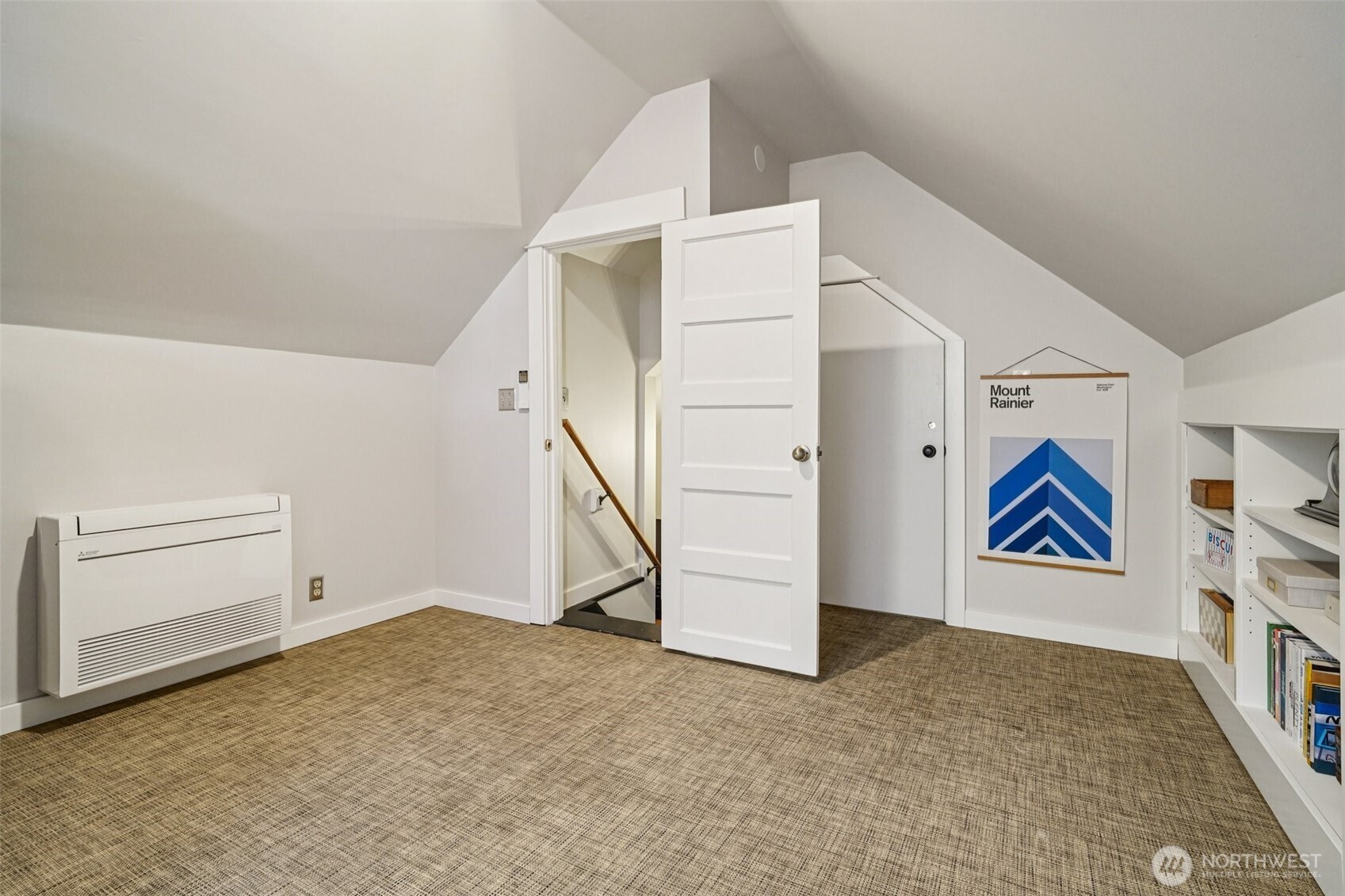 Seattle, Washington, 98108, United States, 3 Bedrooms Bedrooms, ,1 BathroomBathrooms,Residential,For Sale,1979331