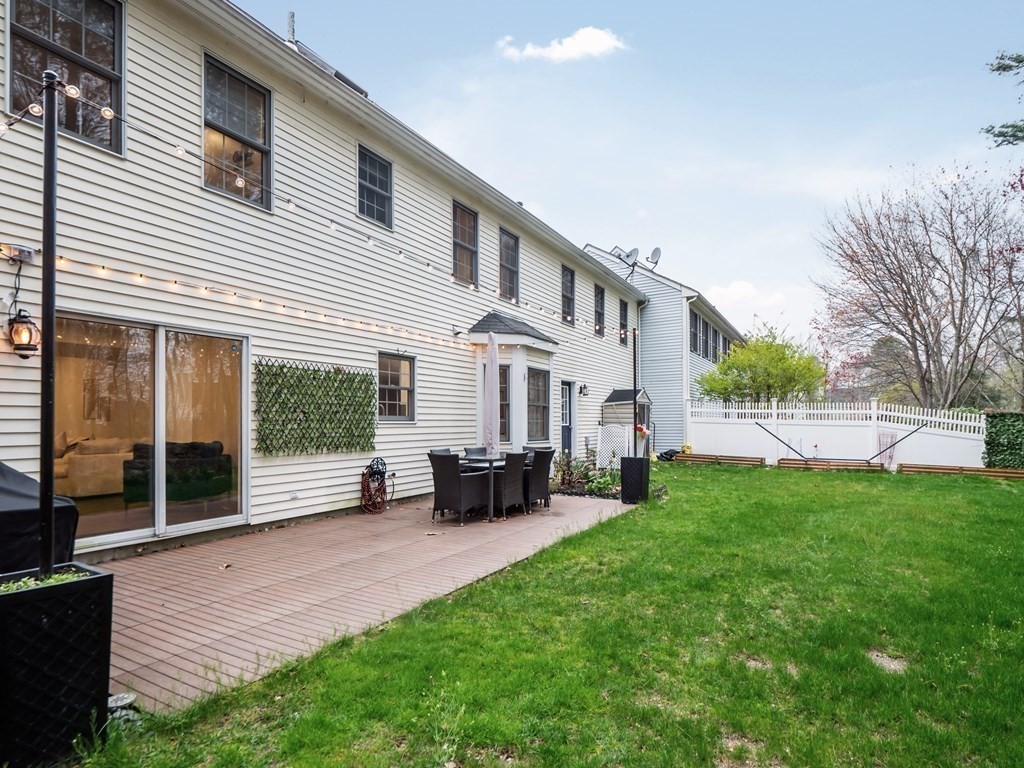 Walpole, Massachusetts, 02081, United States, 5 Bedrooms Bedrooms, ,3 BathroomsBathrooms,Residential,For Sale,1830559