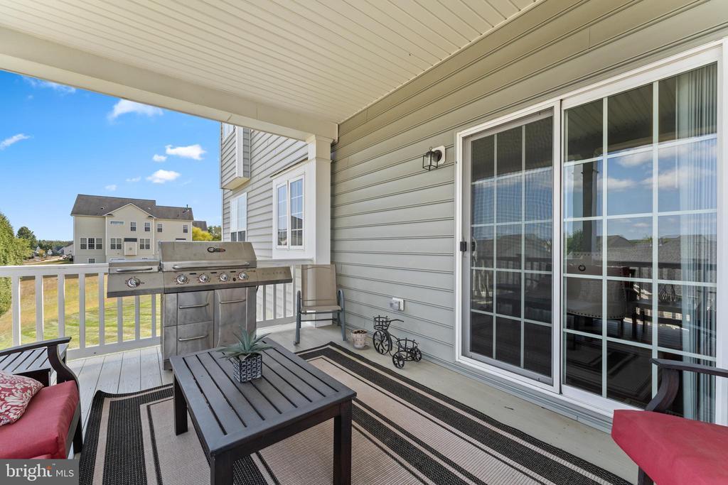 Stafford, Virginia, 22554, United States, 5 Bedrooms Bedrooms, ,4 BathroomsBathrooms,Residential,For Sale,1934341
