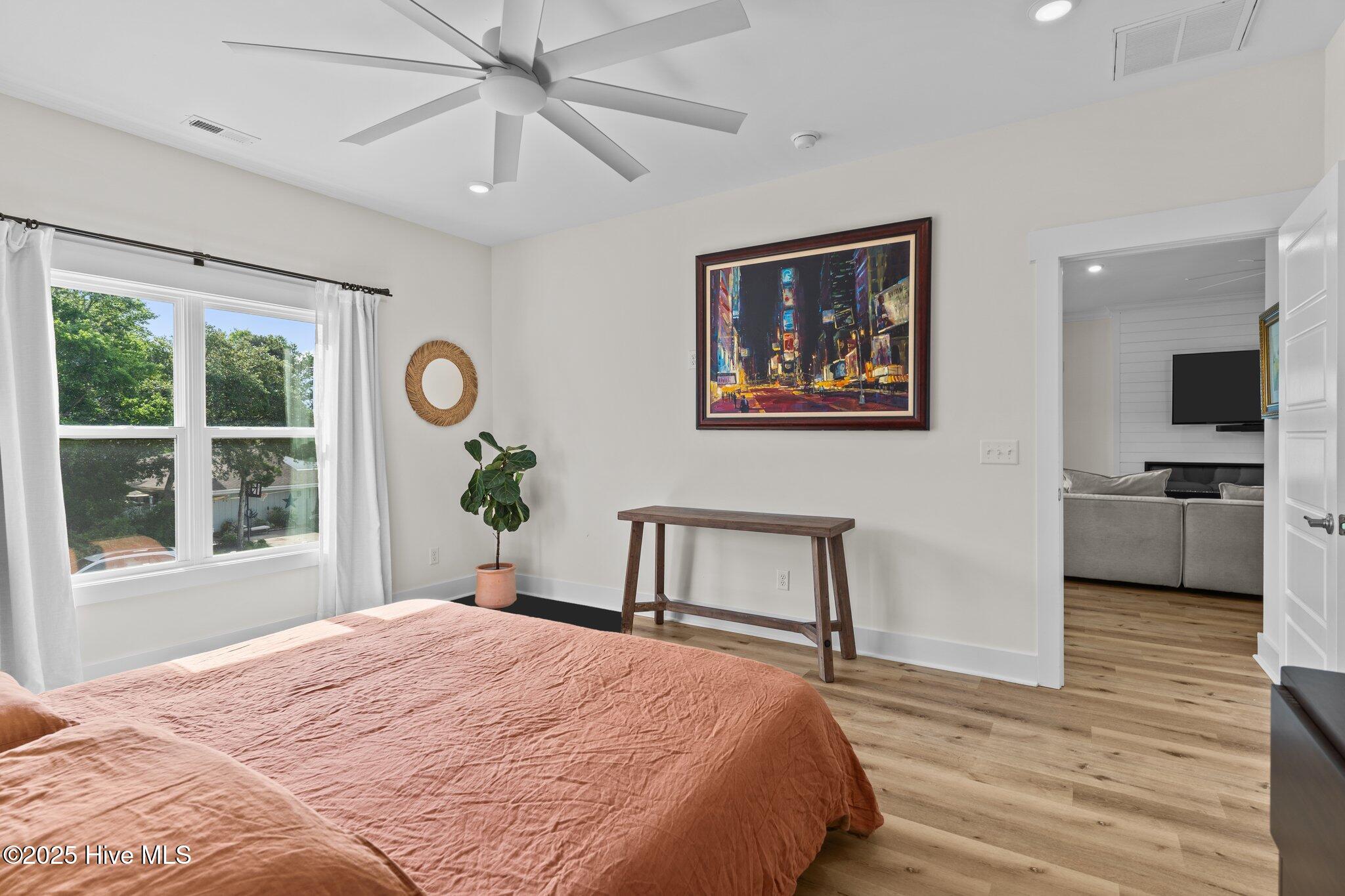 Carolina Beach, North Carolina, 28428, United States, 3 Bedrooms Bedrooms, ,2 BathroomsBathrooms,Residential,For Sale,1931980