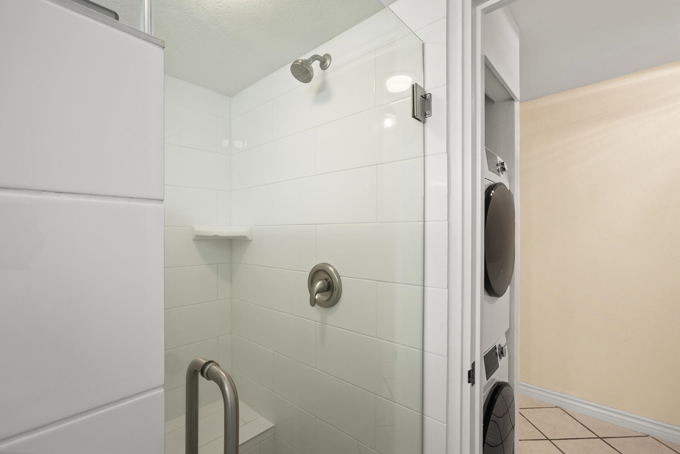 Kihei, Hawaii, 96753, United States, 1 Bedroom Bedrooms, ,2 BathroomsBathrooms,Residential,For Sale,2000870